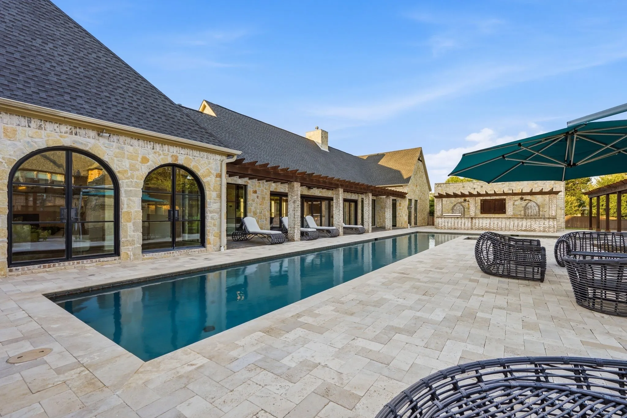 Single Family Residence For Sale in Tarrant County , 6201 Theresa Lane, Colleyville, Texas 76034, 5 Bedroom, 8 Bathroom, 4 Garage spaces, 8,864 Sqft, built in 2006, mls#21296692, Real Estate Agent in Colleyville, Homes For Sale in Tarrant county, Homes For Sale in Colleyville, Realtor in Colleyville Texas, Real Estate Brokerage Independent Realty Texas, Luminita Cordes Realtor