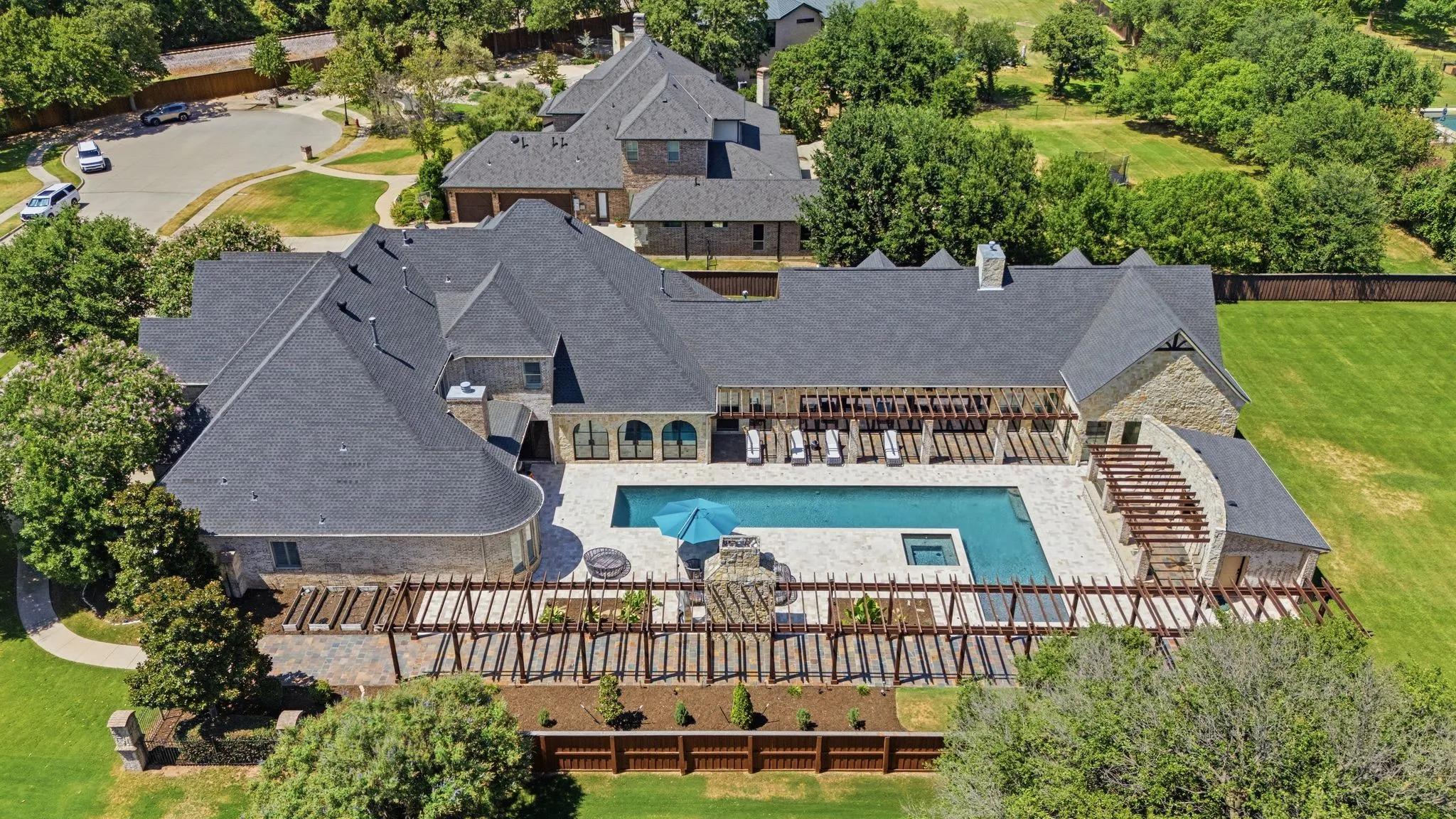 Single Family Residence For Sale in Tarrant County , 6201 Theresa Lane, Colleyville, Texas 76034, 5 Bedroom, 8 Bathroom, 4 Garage spaces, 8,864 Sqft, built in 2006, mls#21296692, Real Estate Agent in Colleyville, Homes For Sale in Tarrant county, Homes For Sale in Colleyville, Realtor in Colleyville Texas, Real Estate Brokerage Independent Realty Texas, Luminita Cordes Realtor
