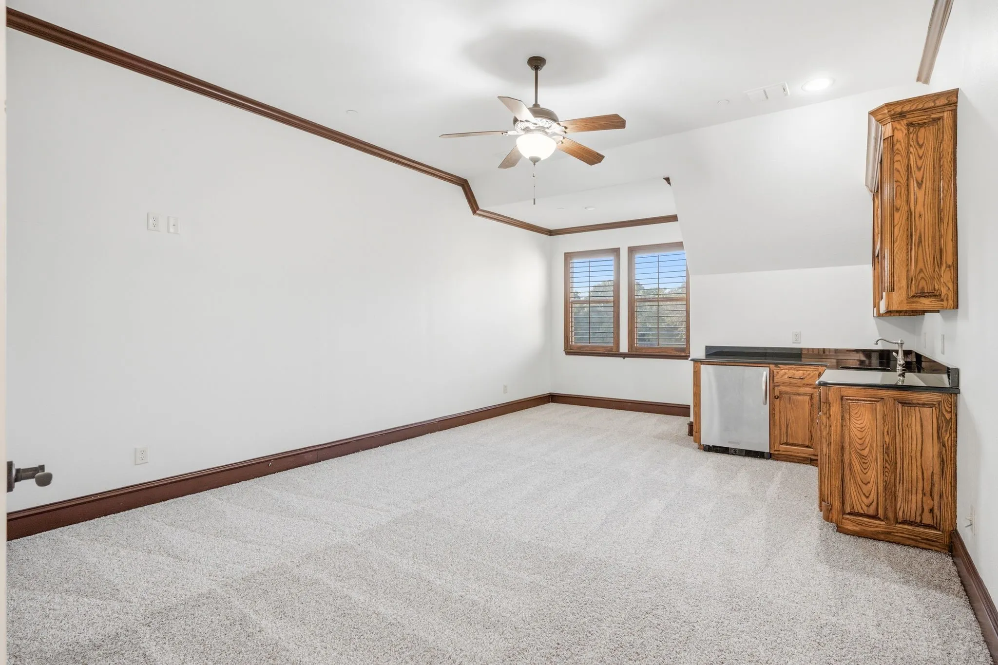 Single Family Residence For Sale in Tarrant County , 6201 Theresa Lane, Colleyville, Texas 76034, 5 Bedroom, 8 Bathroom, 4 Garage spaces, 8,864 Sqft, built in 2006, mls#21296692, Real Estate Agent in Colleyville, Homes For Sale in Tarrant county, Homes For Sale in Colleyville, Realtor in Colleyville Texas, Real Estate Brokerage Independent Realty Texas, Luminita Cordes Realtor