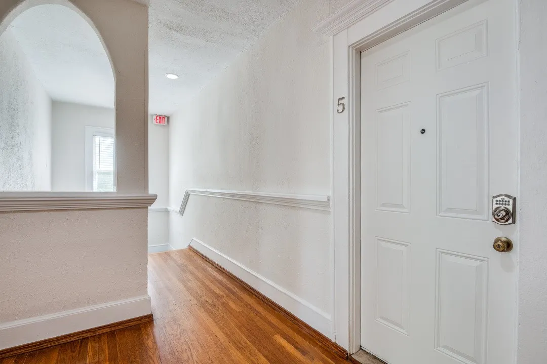 For Sale in Dallas County , 5211 Worth Street, Dallas, Texas 75214, 8 Bedrooms, 8 Bathrooms, Garage spaces, 0 Sqft, built in 1927, Price $1,600,000, mls#21296279, Real Estate Agent in Dallas, Homes For Sale in Dallas county, Homes For Sale in Dallas, Realtor in Dallas Texas, Real Estate Brokerage Independent Realty Texas, Luminita Cordes Realtor