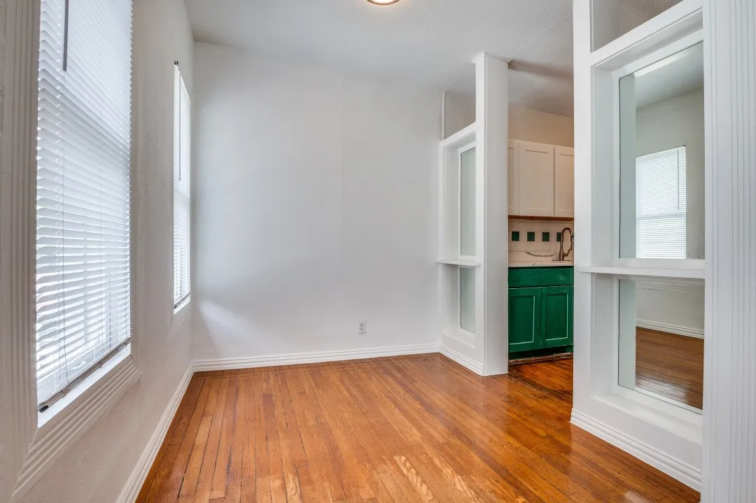 For Sale in Dallas County , 5211 Worth Street, Dallas, Texas 75214, 8 Bedrooms, 8 Bathrooms, Garage spaces, 0 Sqft, built in 1927, Price $1,600,000, mls#21296279, Real Estate Agent in Dallas, Homes For Sale in Dallas county, Homes For Sale in Dallas, Realtor in Dallas Texas, Real Estate Brokerage Independent Realty Texas, Luminita Cordes Realtor