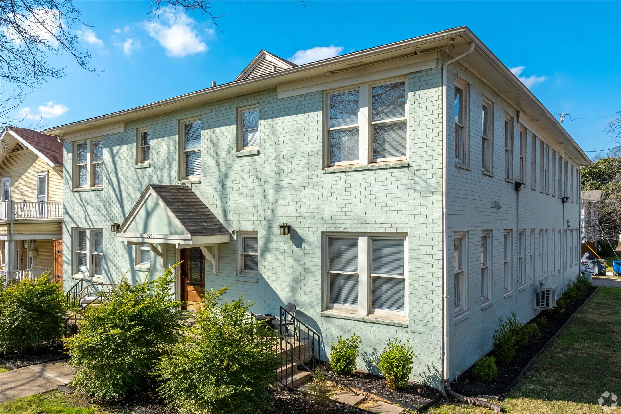 For Sale in Dallas County , 5211 Worth Street, Dallas, Texas 75214, 8 Bedrooms, 8 Bathrooms, Garage spaces, 0 Sqft, built in 1927, Price $1,600,000, mls#21296279, Real Estate Agent in Dallas, Homes For Sale in Dallas county, Homes For Sale in Dallas, Realtor in Dallas Texas, Real Estate Brokerage Independent Realty Texas, Luminita Cordes Realtor