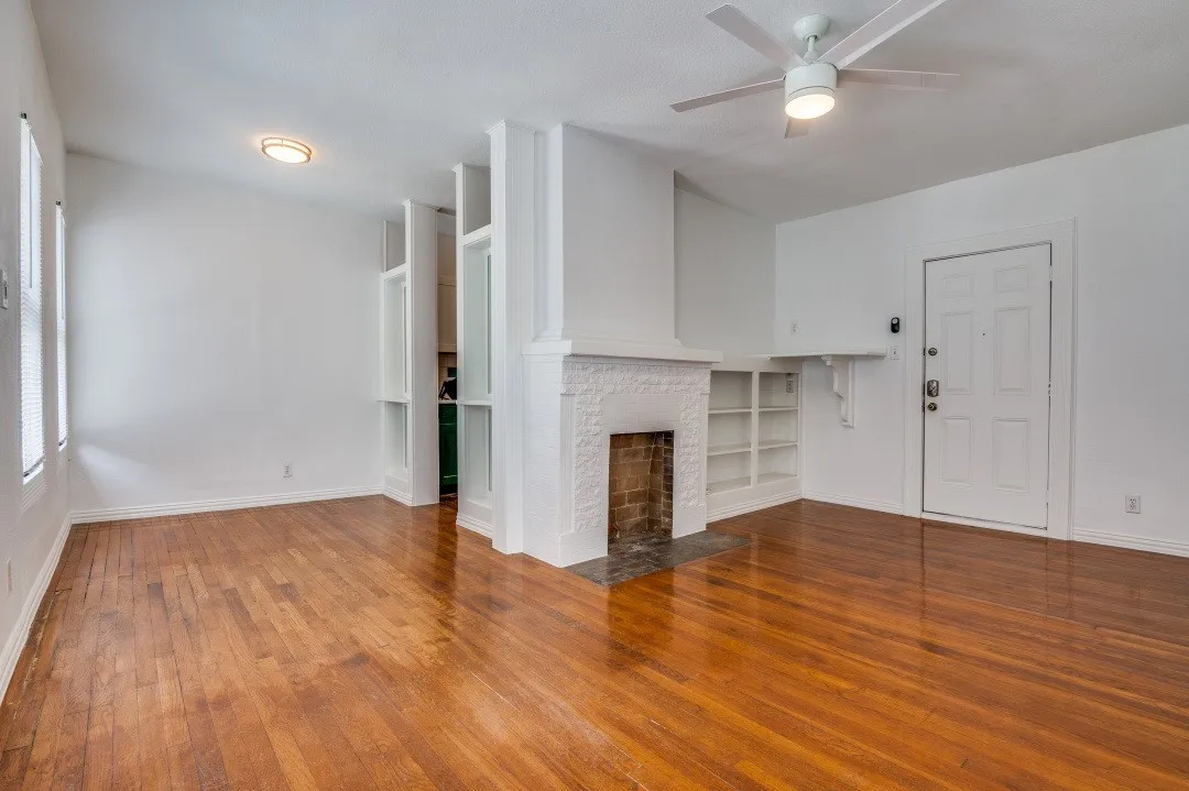 For Sale in Dallas County , 5211 Worth Street, Dallas, Texas 75214, 8 Bedrooms, 8 Bathrooms, Garage spaces, 0 Sqft, built in 1927, Price $1,600,000, mls#21296279, Real Estate Agent in Dallas, Homes For Sale in Dallas county, Homes For Sale in Dallas, Realtor in Dallas Texas, Real Estate Brokerage Independent Realty Texas, Luminita Cordes Realtor