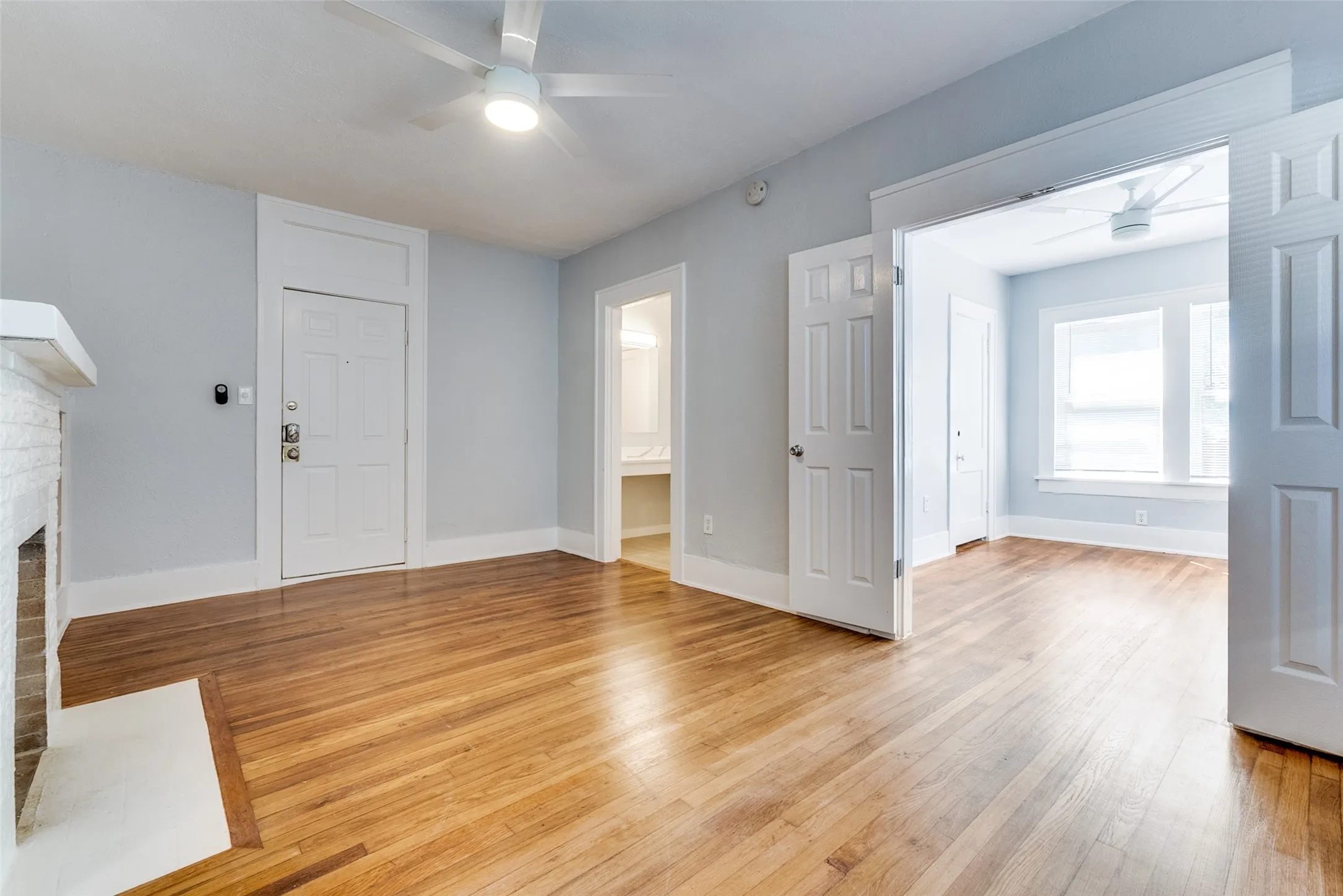For Sale in Dallas County , 5211 Worth Street, Dallas, Texas 75214, 8 Bedrooms, 8 Bathrooms, Garage spaces, 0 Sqft, built in 1927, Price $1,600,000, mls#21296279, Real Estate Agent in Dallas, Homes For Sale in Dallas county, Homes For Sale in Dallas, Realtor in Dallas Texas, Real Estate Brokerage Independent Realty Texas, Luminita Cordes Realtor