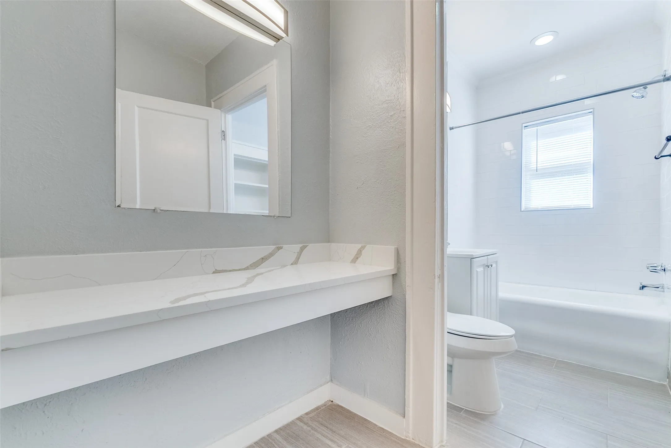 For Sale in Dallas County , 5211 Worth Street, Dallas, Texas 75214, 8 Bedrooms, 8 Bathrooms, Garage spaces, 0 Sqft, built in 1927, Price $1,600,000, mls#21296279, Real Estate Agent in Dallas, Homes For Sale in Dallas county, Homes For Sale in Dallas, Realtor in Dallas Texas, Real Estate Brokerage Independent Realty Texas, Luminita Cordes Realtor