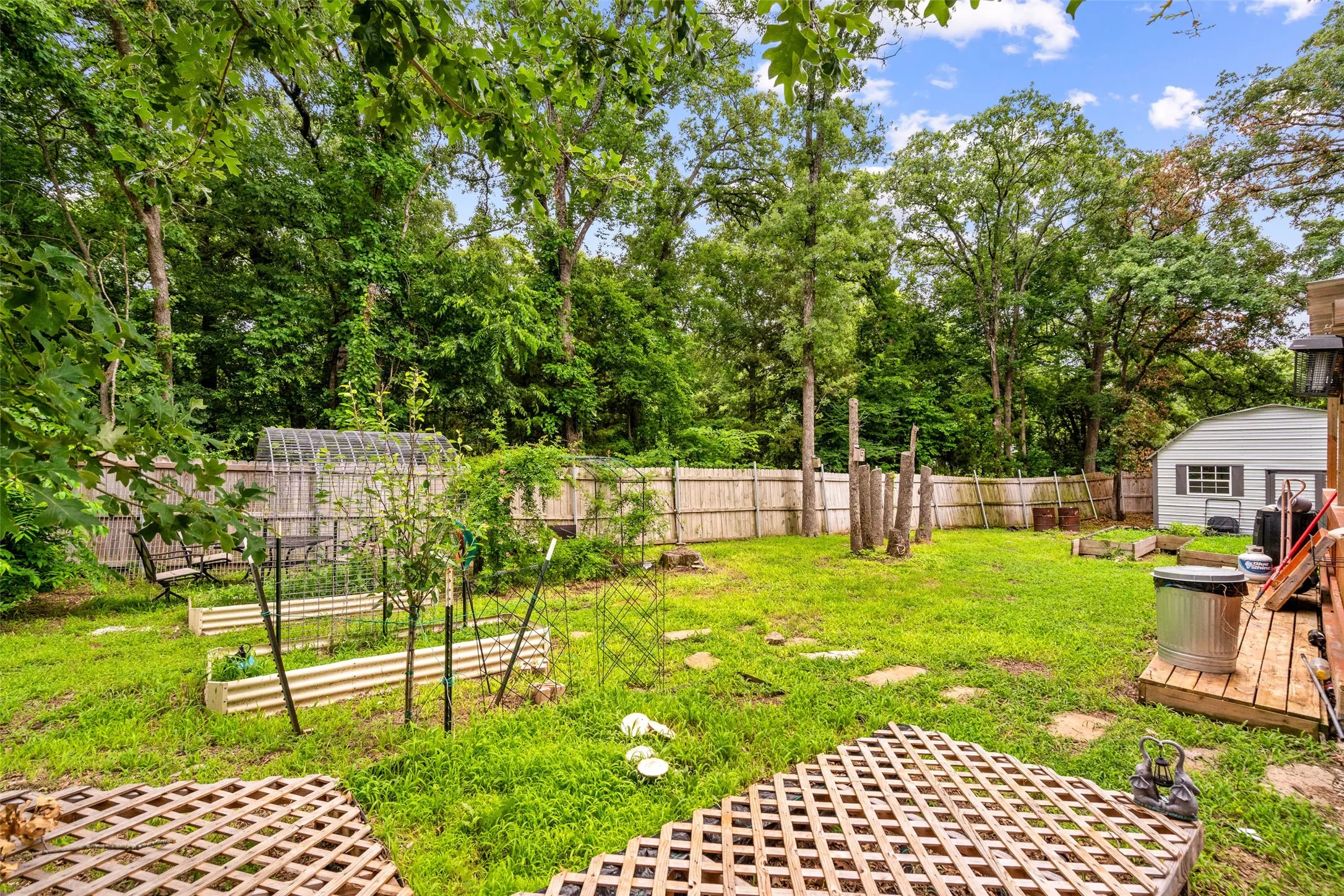 Back Yard w/ Garden