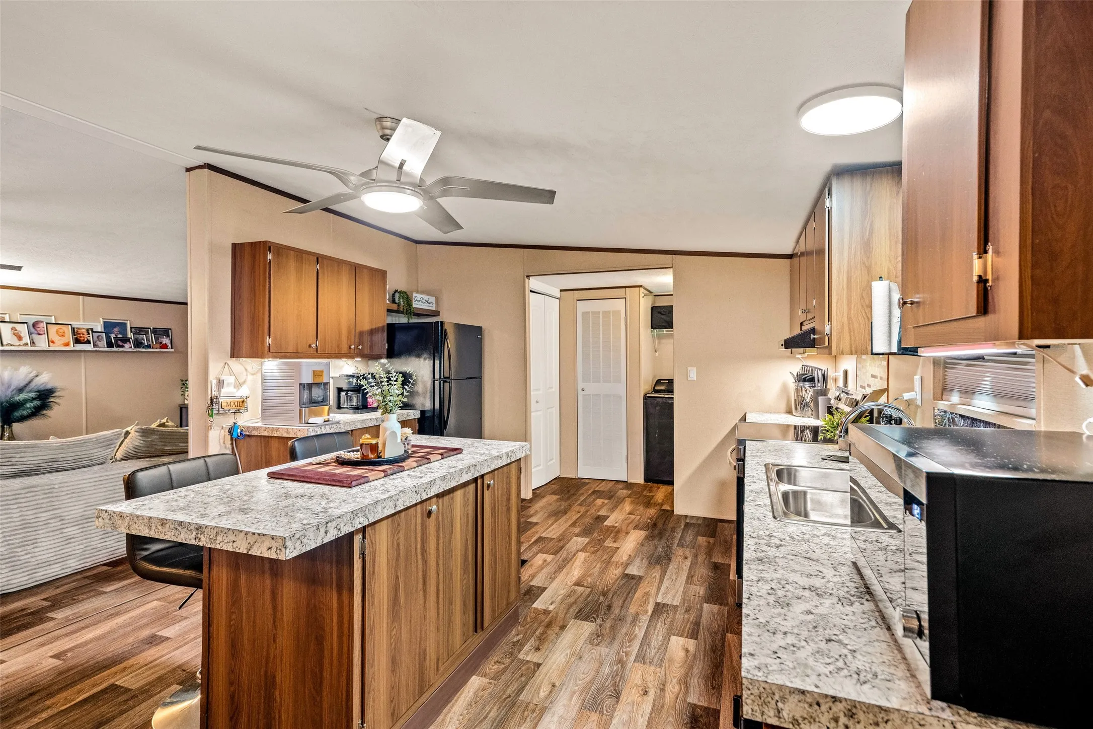 Eat in​​‌​​​​‌​​‌‌​‌‌​​​‌‌​‌​‌​‌​​​‌​​ Kitchen
