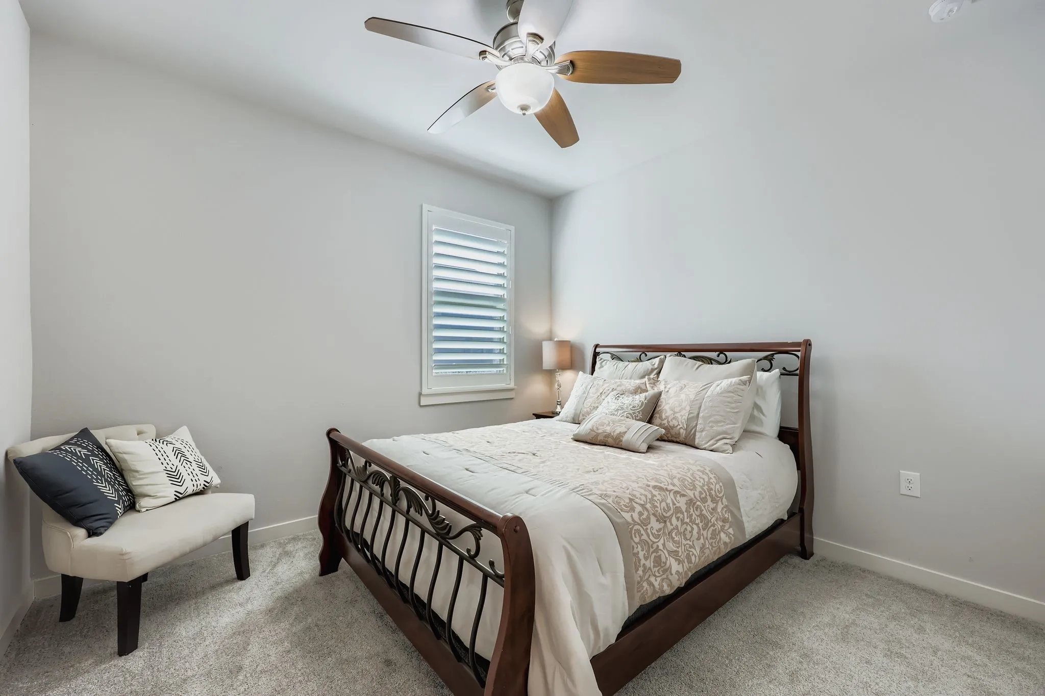 Townhouse For Sale in Denton County , 3851 Marigold Lane, Prosper, Texas 75078, 2 Bedroom, 2 Bathroom, 2 Garage spaces, 1,369 Sqft, built in 2020, mls#21297363, Real Estate Agent in Prosper, Homes For Sale in Denton county, Homes For Sale in Prosper, Realtor in Prosper Texas, Real Estate Brokerage Independent Realty Texas, Luminita Cordes Realtor