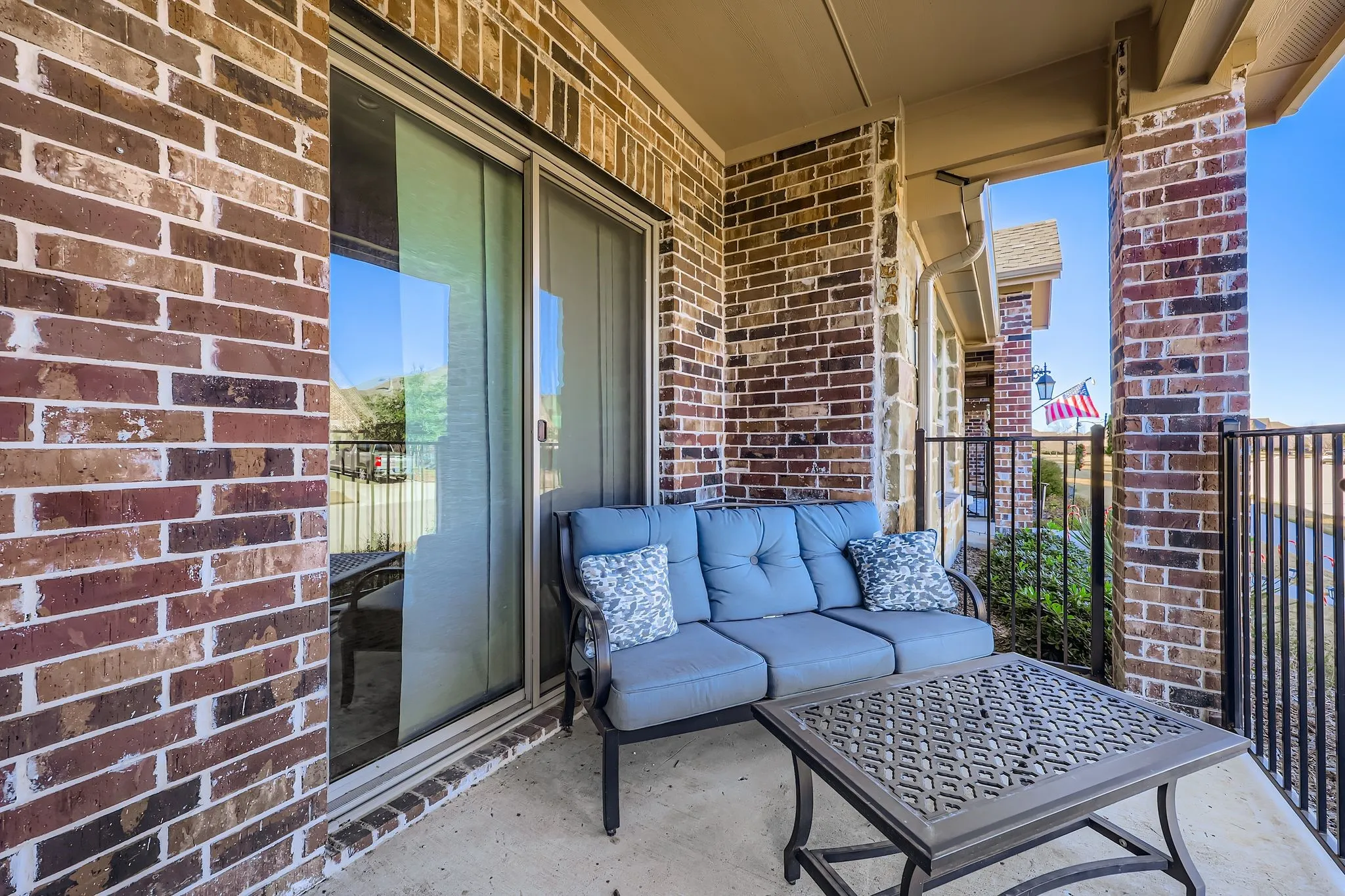 Townhouse For Sale in Denton County , 3851 Marigold Lane, Prosper, Texas 75078, 2 Bedroom, 2 Bathroom, 2 Garage spaces, 1,369 Sqft, built in 2020, mls#21297363, Real Estate Agent in Prosper, Homes For Sale in Denton county, Homes For Sale in Prosper, Realtor in Prosper Texas, Real Estate Brokerage Independent Realty Texas, Luminita Cordes Realtor