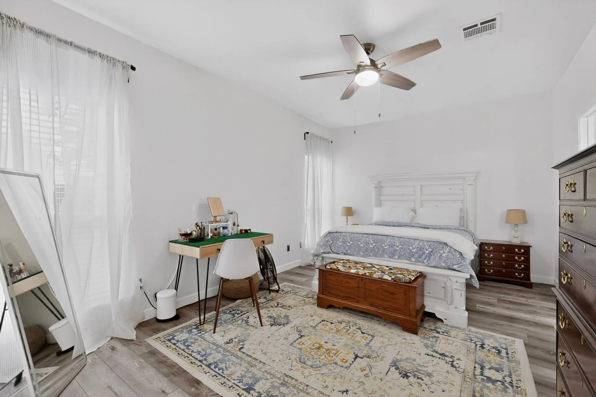Single Family Residence For Sale in Collin County , 9756 Old Field Drive, Mc Kinney, Texas 75072, 4 Bedroom, 3 Bathroom, 2 Garage spaces, 2,417 Sqft, built in 2004, mls#21297378, Real Estate Agent in Mc Kinney, Homes For Sale in Collin county, Homes For Sale in Mc Kinney, Realtor in Mc Kinney Texas, Real Estate Brokerage Independent Realty Texas, Luminita Cordes Realtor