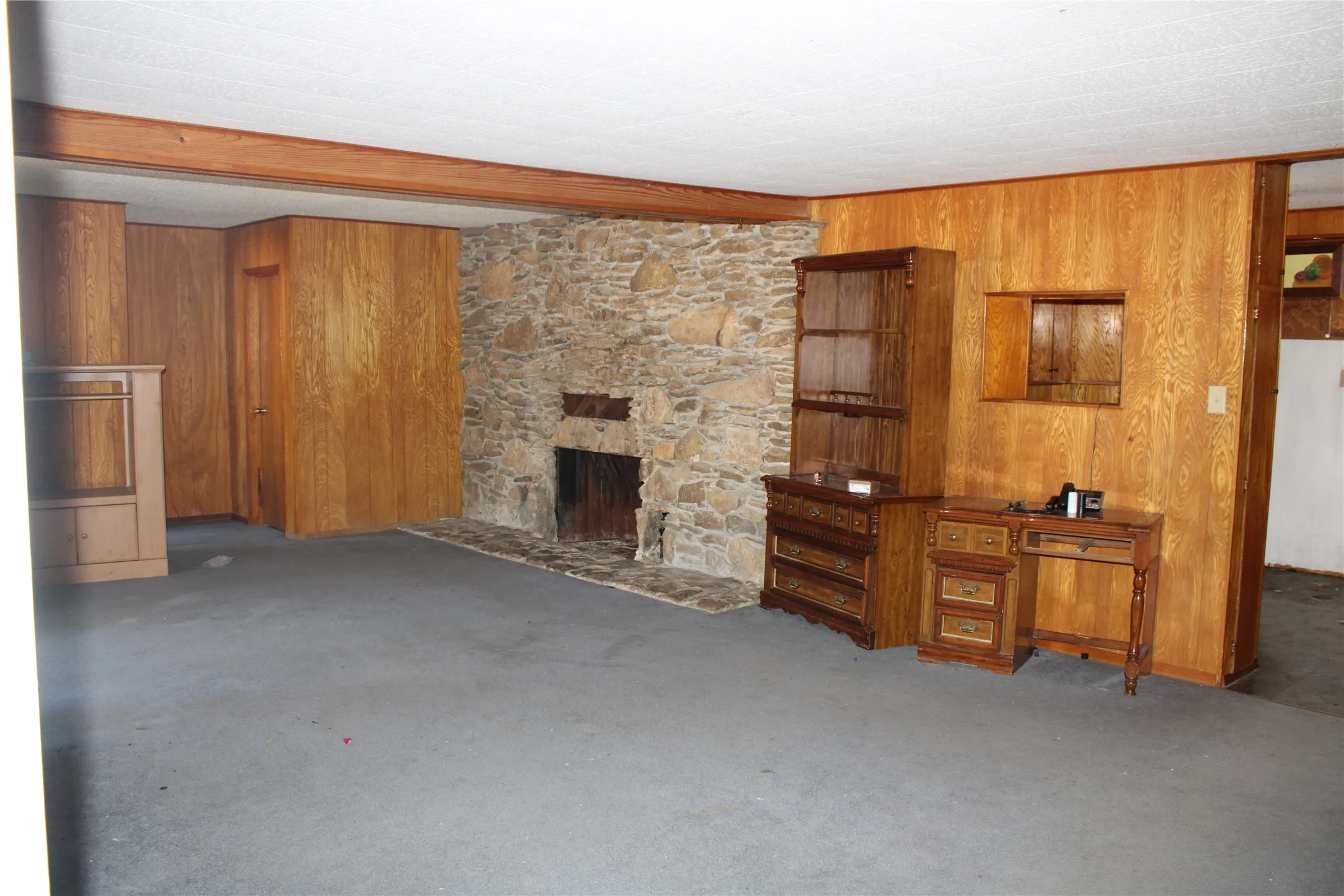 Single Family Residence For Sale in Jack County , 3020 Fm 2210 E, Perrin, Texas 76486, 3 Bedroom, 2 Bathroom, Garage spaces, 1,687 Sqft, built in 1965, mls#21284615, Real Estate Agent in Perrin, Homes For Sale in Jack county, Homes For Sale in Perrin, Realtor in Perrin Texas, Real Estate Brokerage Independent Realty Texas, Luminita Cordes Realtor