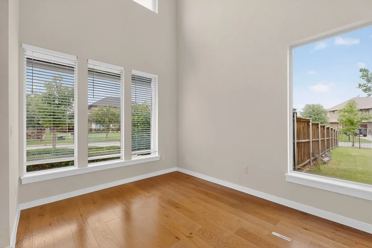 Single Family Residence For Sale in Denton County , 3778 Pistol Creek Drive, Frisco, Texas 75034, 5 Bedroom, 6 Bathroom, 3 Garage spaces, 3,721 Sqft, built in 2017, mls#21297465, Real Estate Agent in Frisco, Homes For Sale in Denton county, Homes For Sale in Frisco, Realtor in Frisco Texas, Real Estate Brokerage Independent Realty Texas, Luminita Cordes Realtor