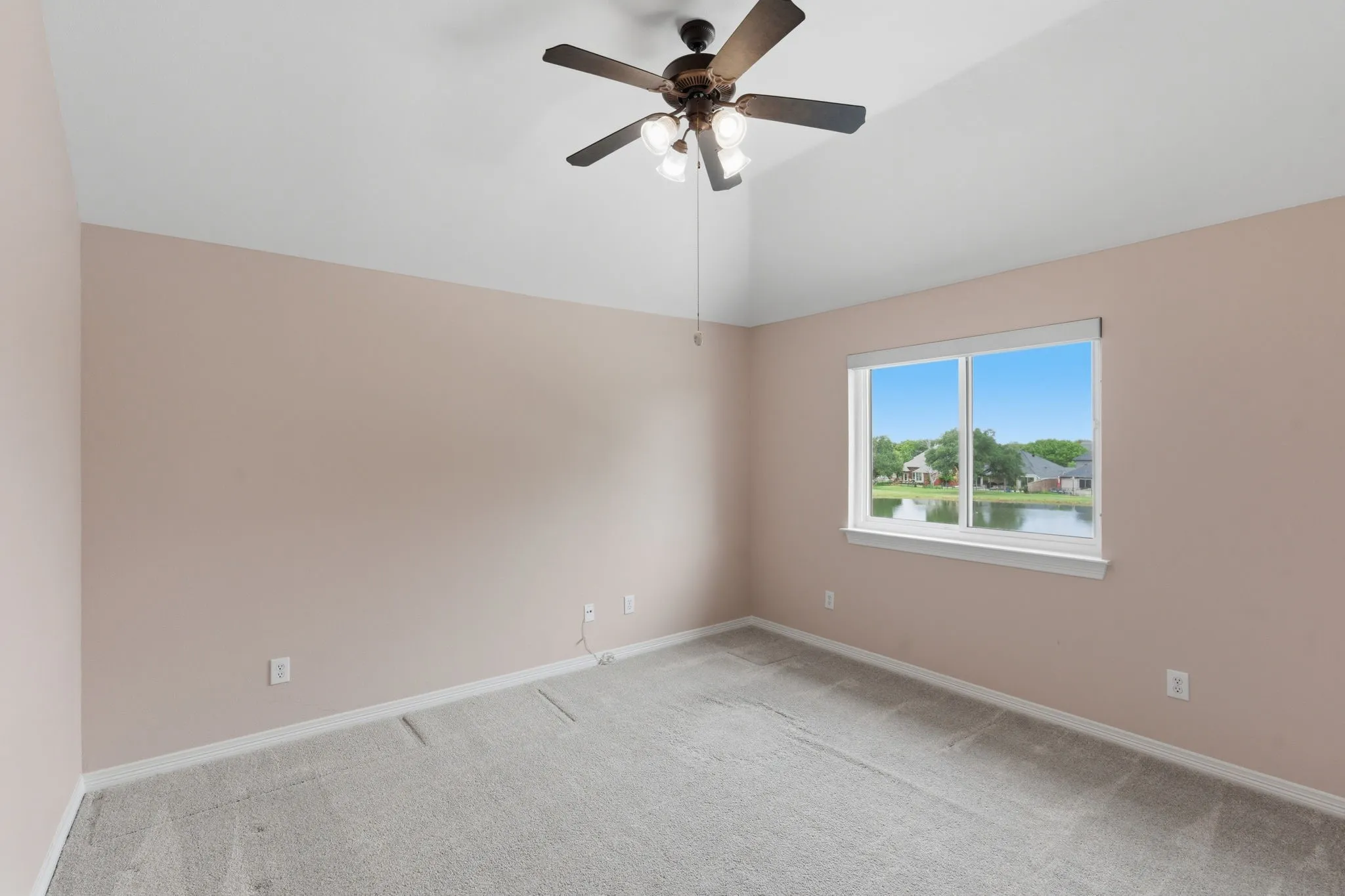 Upstairs secondary bedroom.