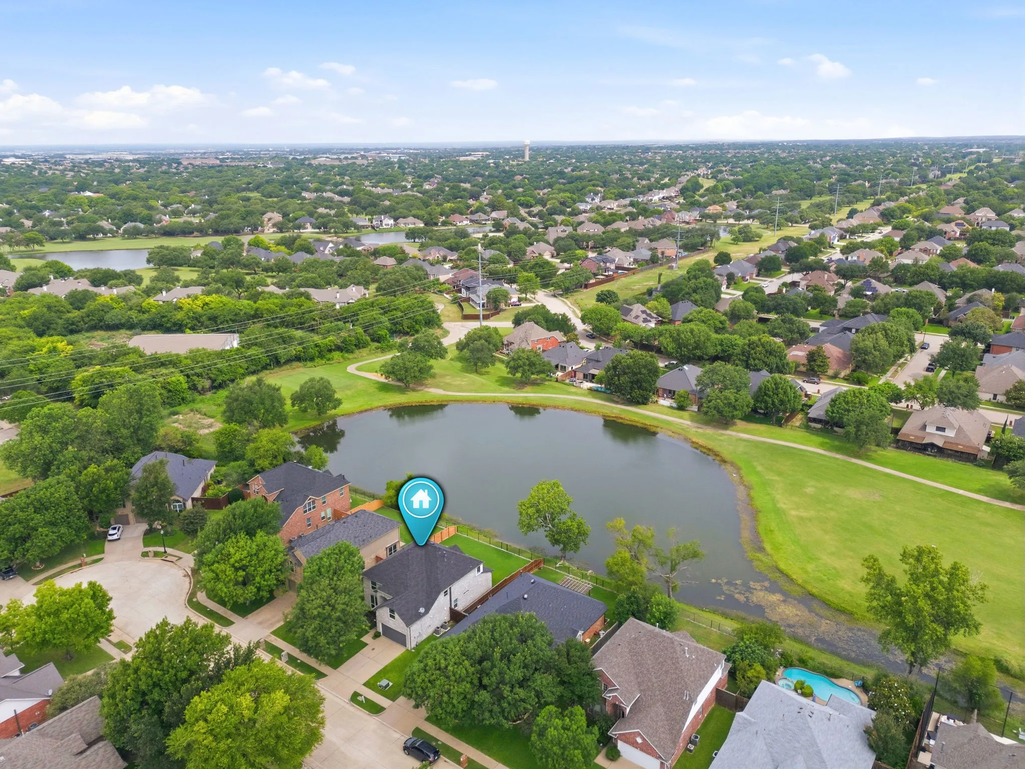 Single Family Residence For Sale in Collin County , 11954 Shoal Creek Drive, Frisco, Texas 75035, 4 Bedroom, 3 Bathroom, 2 Garage spaces, 2,780 Sqft, built in 2000, mls#21254603, Real Estate Agent in Frisco, Homes For Sale in Collin county, Homes For Sale in Frisco, Realtor in Frisco Texas, Real Estate Brokerage Independent Realty Texas, Luminita Cordes Realtor