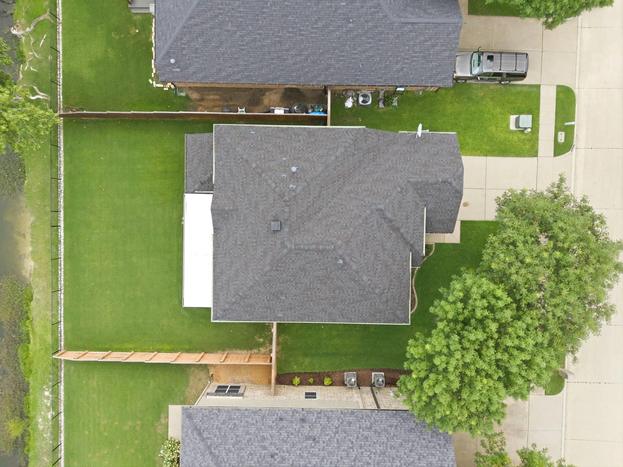 Single Family Residence For Sale in Collin County , 11954 Shoal Creek Drive, Frisco, Texas 75035, 4 Bedroom, 3 Bathroom, 2 Garage spaces, 2,780 Sqft, built in 2000, mls#21254603, Real Estate Agent in Frisco, Homes For Sale in Collin county, Homes For Sale in Frisco, Realtor in Frisco Texas, Real Estate Brokerage Independent Realty Texas, Luminita Cordes Realtor