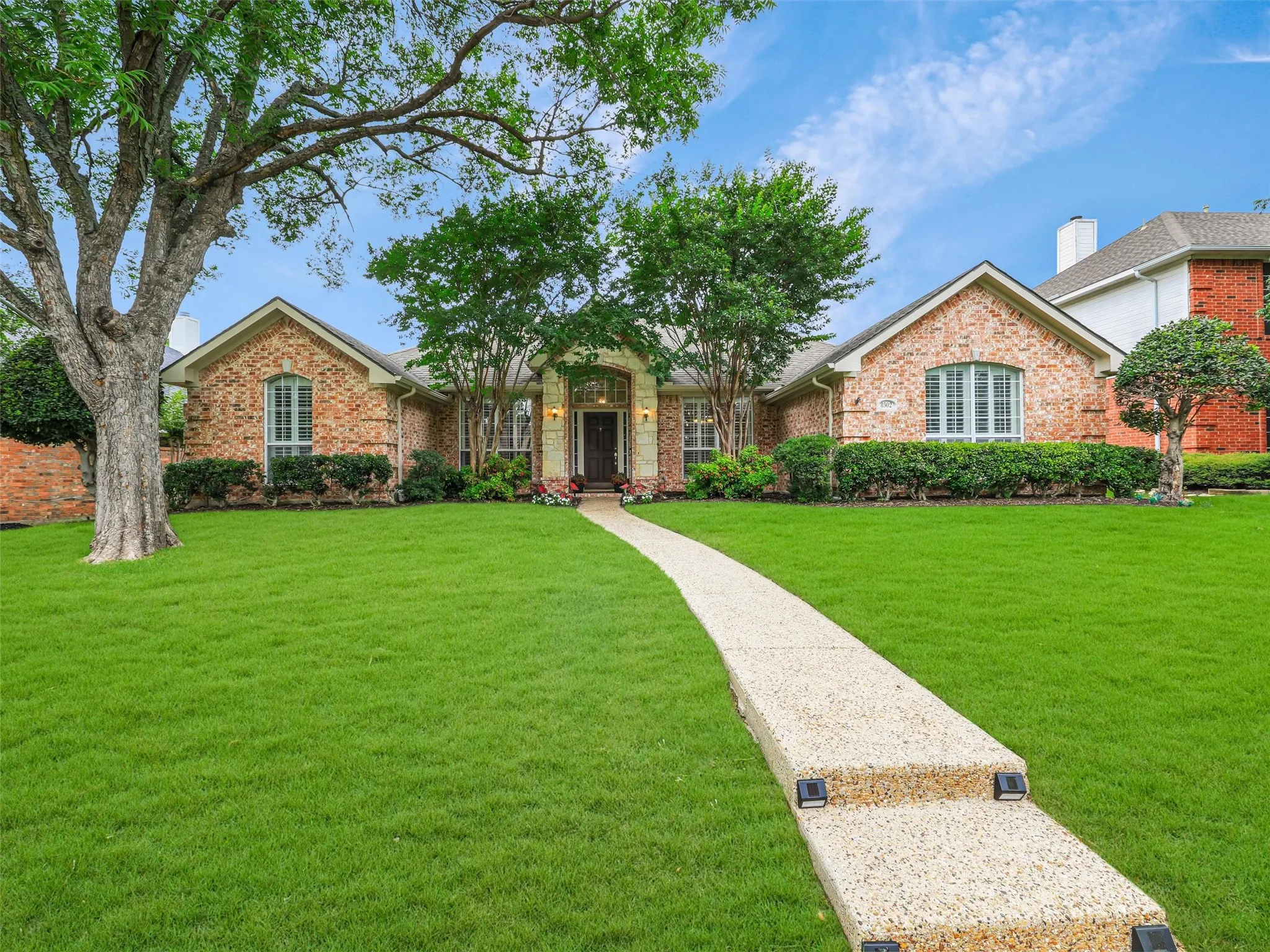 Single Family Residence For Sale in Collin County , 8502 Prescott Circle, Frisco, Texas 75033, 3 Bedroom, 2 Bathroom, 2 Garage spaces, 2,122 Sqft, built in 1996, mls#21283124, Real Estate Agent in Frisco, Homes For Sale in Collin county, Homes For Sale in Frisco, Realtor in Frisco Texas, Real Estate Brokerage Independent Realty Texas, Luminita Cordes Realtor