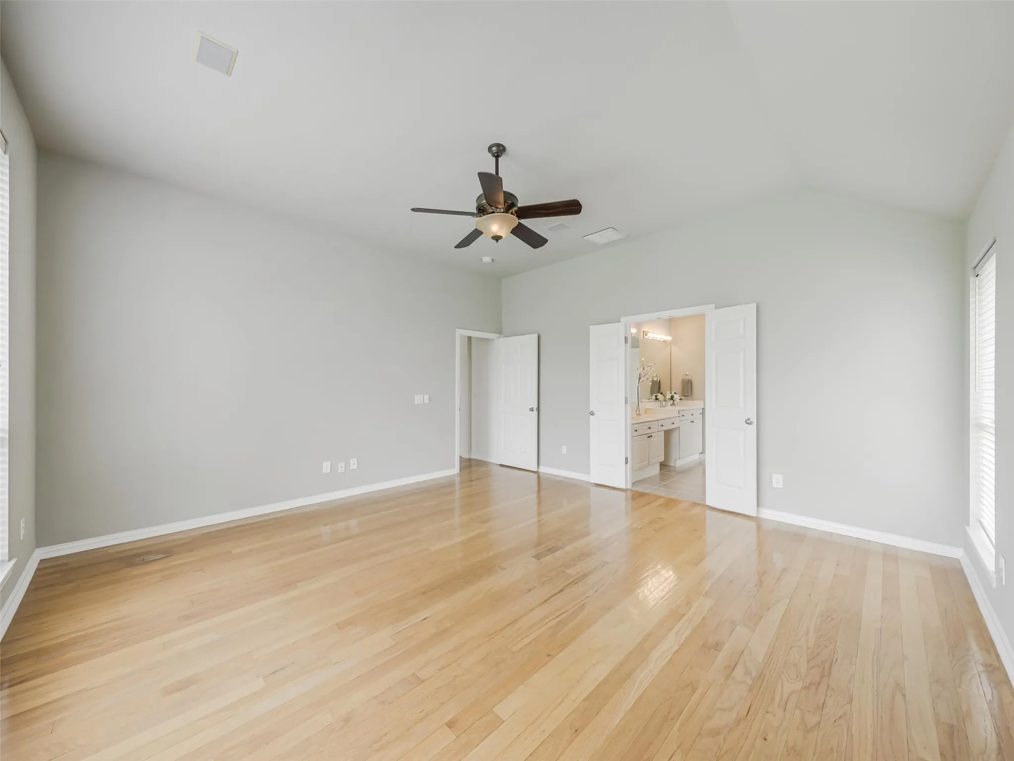 Single Family Residence For Sale in Collin County , 8502 Prescott Circle, Frisco, Texas 75033, 3 Bedroom, 2 Bathroom, 2 Garage spaces, 2,122 Sqft, built in 1996, mls#21283124, Real Estate Agent in Frisco, Homes For Sale in Collin county, Homes For Sale in Frisco, Realtor in Frisco Texas, Real Estate Brokerage Independent Realty Texas, Luminita Cordes Realtor