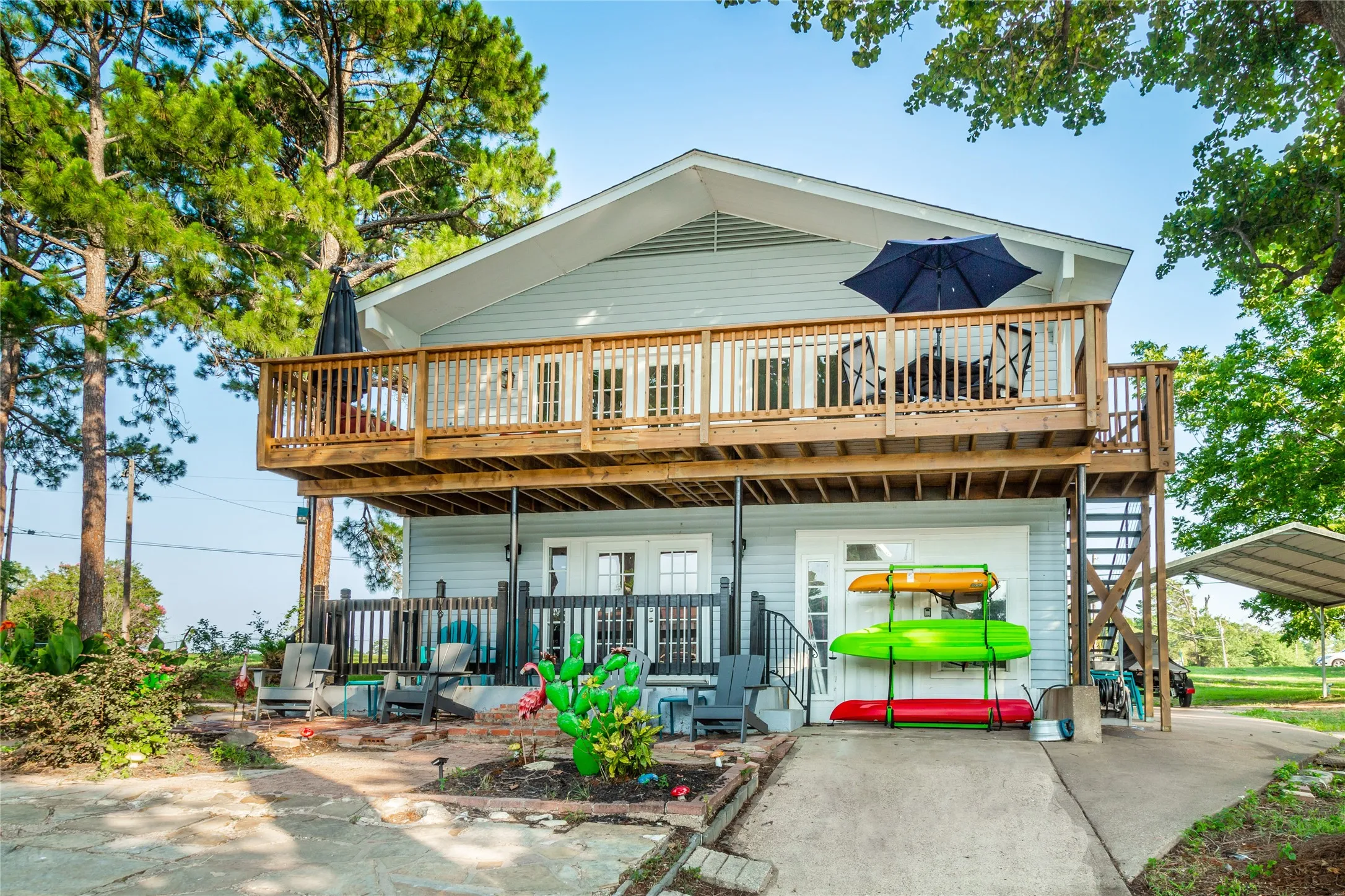 Single Family Residence For Sale in Henderson County , 2100 Mason Lane, Tool, Texas 75143, 4 Bedroom, 3 Bathroom, Garage spaces, 2,136 Sqft, built in 1969, mls#21296802, Real Estate Agent in Tool, Homes For Sale in Henderson county, Homes For Sale in Tool, Realtor in Tool Texas, Real Estate Brokerage Independent Realty Texas, Luminita Cordes Realtor