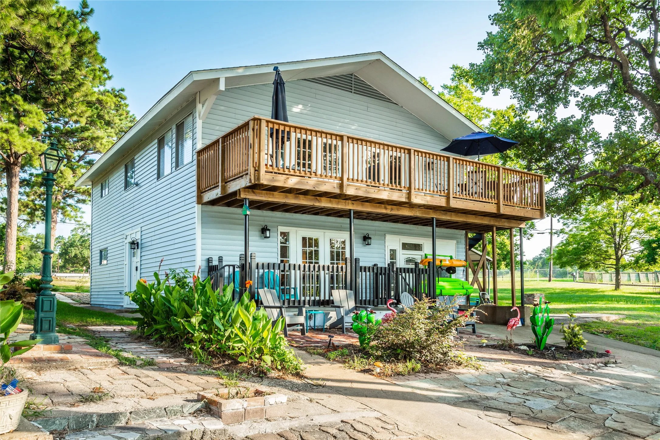 Single Family Residence For Sale in Henderson County , 2100 Mason Lane, Tool, Texas 75143, 4 Bedroom, 3 Bathroom, Garage spaces, 2,136 Sqft, built in 1969, mls#21296802, Real Estate Agent in Tool, Homes For Sale in Henderson county, Homes For Sale in Tool, Realtor in Tool Texas, Real Estate Brokerage Independent Realty Texas, Luminita Cordes Realtor