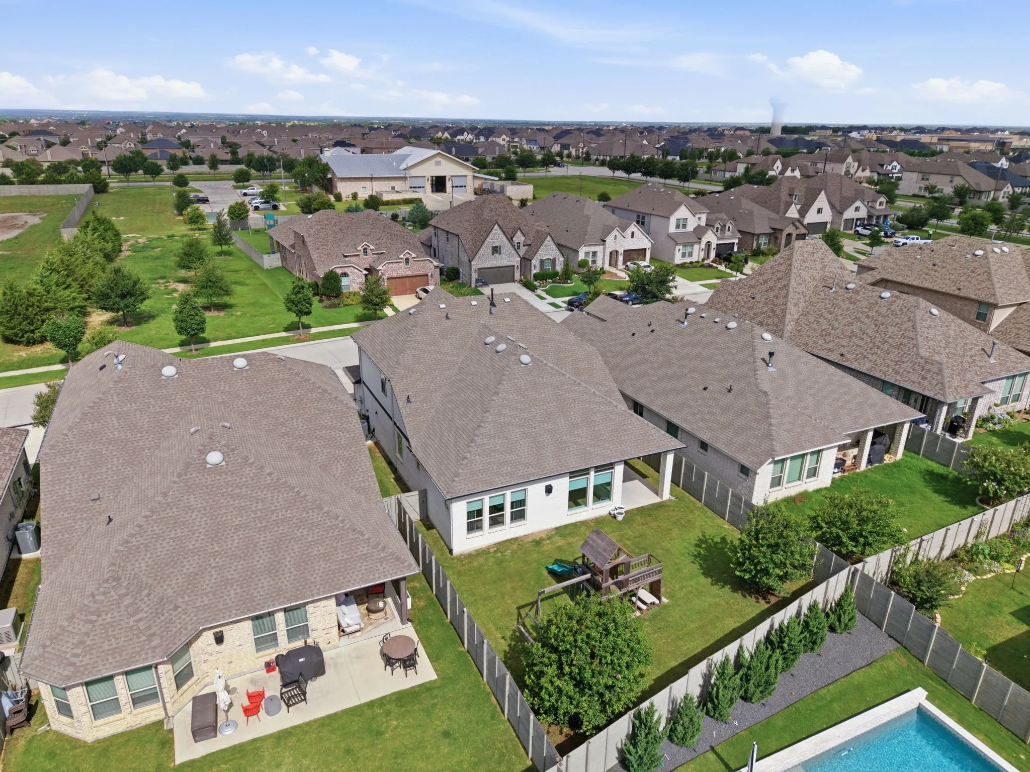 Single Family Residence For Sale in Denton County , 1508 Moss Trail Court, Argyle, Texas 76226, 4 Bedroom, 3 Bathroom, 2 Garage spaces, 3,082 Sqft, built in 2020, mls#21297195, Real Estate Agent in Argyle, Homes For Sale in Denton county, Homes For Sale in Argyle, Realtor in Argyle Texas, Real Estate Brokerage Independent Realty Texas, Luminita Cordes Realtor