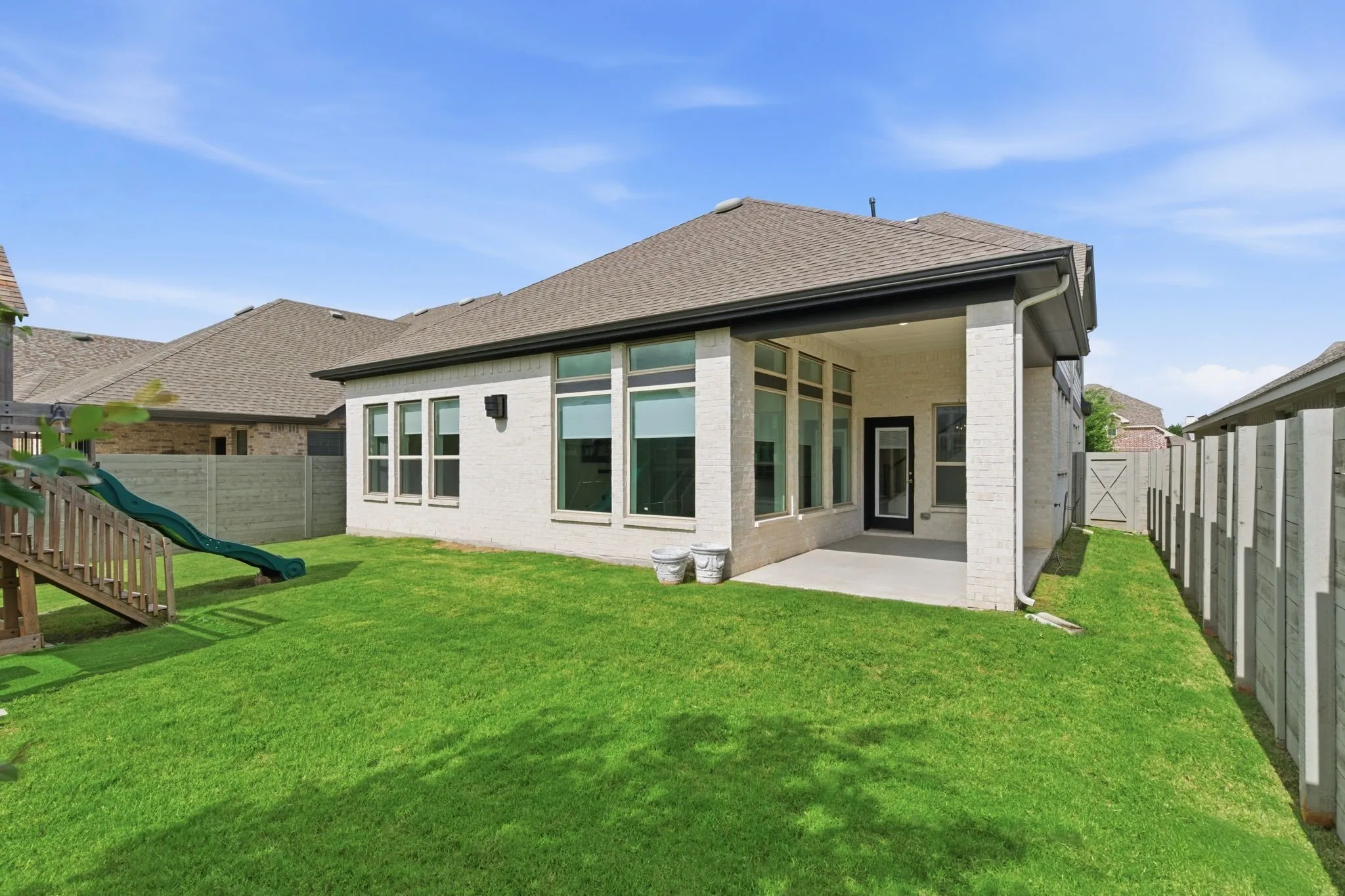 Single Family Residence For Sale in Denton County , 1508 Moss Trail Court, Argyle, Texas 76226, 4 Bedroom, 3 Bathroom, 2 Garage spaces, 3,082 Sqft, built in 2020, mls#21297195, Real Estate Agent in Argyle, Homes For Sale in Denton county, Homes For Sale in Argyle, Realtor in Argyle Texas, Real Estate Brokerage Independent Realty Texas, Luminita Cordes Realtor