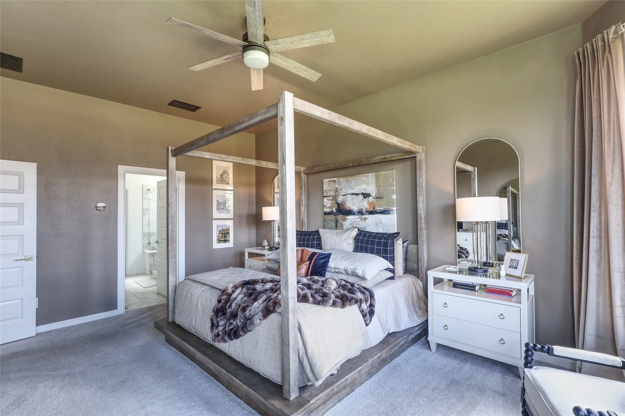 Single Family Residence For Sale in Collin County , 3111 Eagle Lane, Melissa, Texas 75454, 4 Bedroom, 3 Bathroom, 2 Garage spaces, 2,339 Sqft, built in 2021, mls#21297102, Real Estate Agent in Melissa, Homes For Sale in Collin county, Homes For Sale in Melissa, Realtor in Melissa Texas, Real Estate Brokerage Independent Realty Texas, Luminita Cordes Realtor