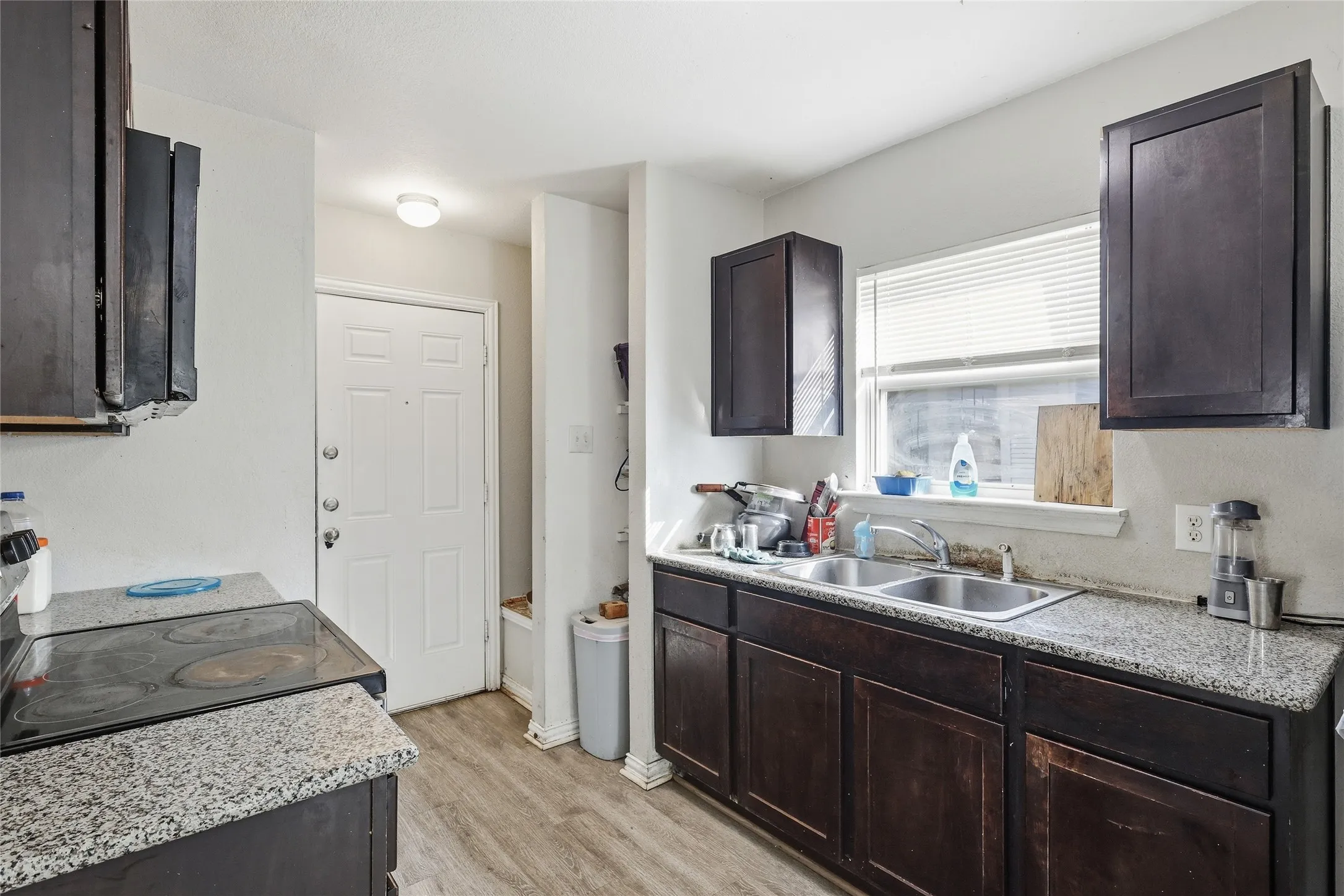 Single Family Residence For Sale in Dallas County , 2826 Marburg Street, Dallas, Texas 75215, 3 Bedroom, 1 Bathroom, Garage spaces, 783 Sqft, built in 2019, mls#21296589, Real Estate Agent in Dallas, Homes For Sale in Dallas county, Homes For Sale in Dallas, Realtor in Dallas Texas, Real Estate Brokerage Independent Realty Texas, Luminita Cordes Realtor