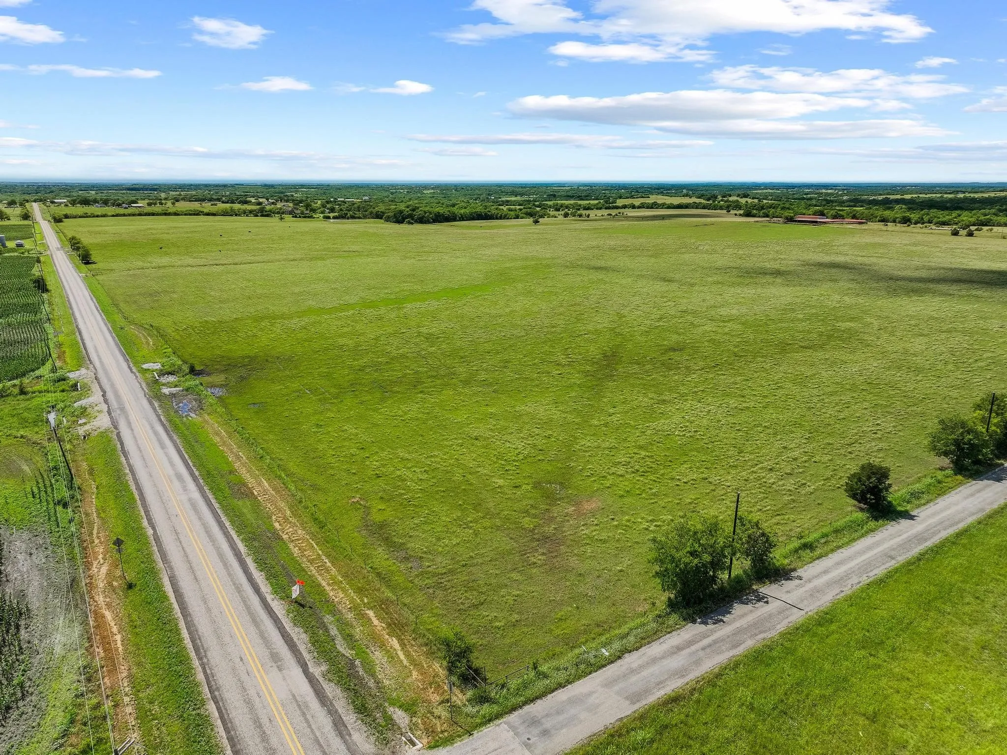 Ranch For Sale in Grayson County , 0000 FM 697, Whitewright, Texas 75491, 0, 0, Garage spaces, 0 Sqft, built in 0, Price $6,800,000, mls#21297532, Real Estate Agent in Whitewright, Homes For Sale in Grayson county, Homes For Sale in Whitewright, Realtor in Whitewright Texas, Real Estate Brokerage Independent Realty Texas, Luminita Cordes Realtor