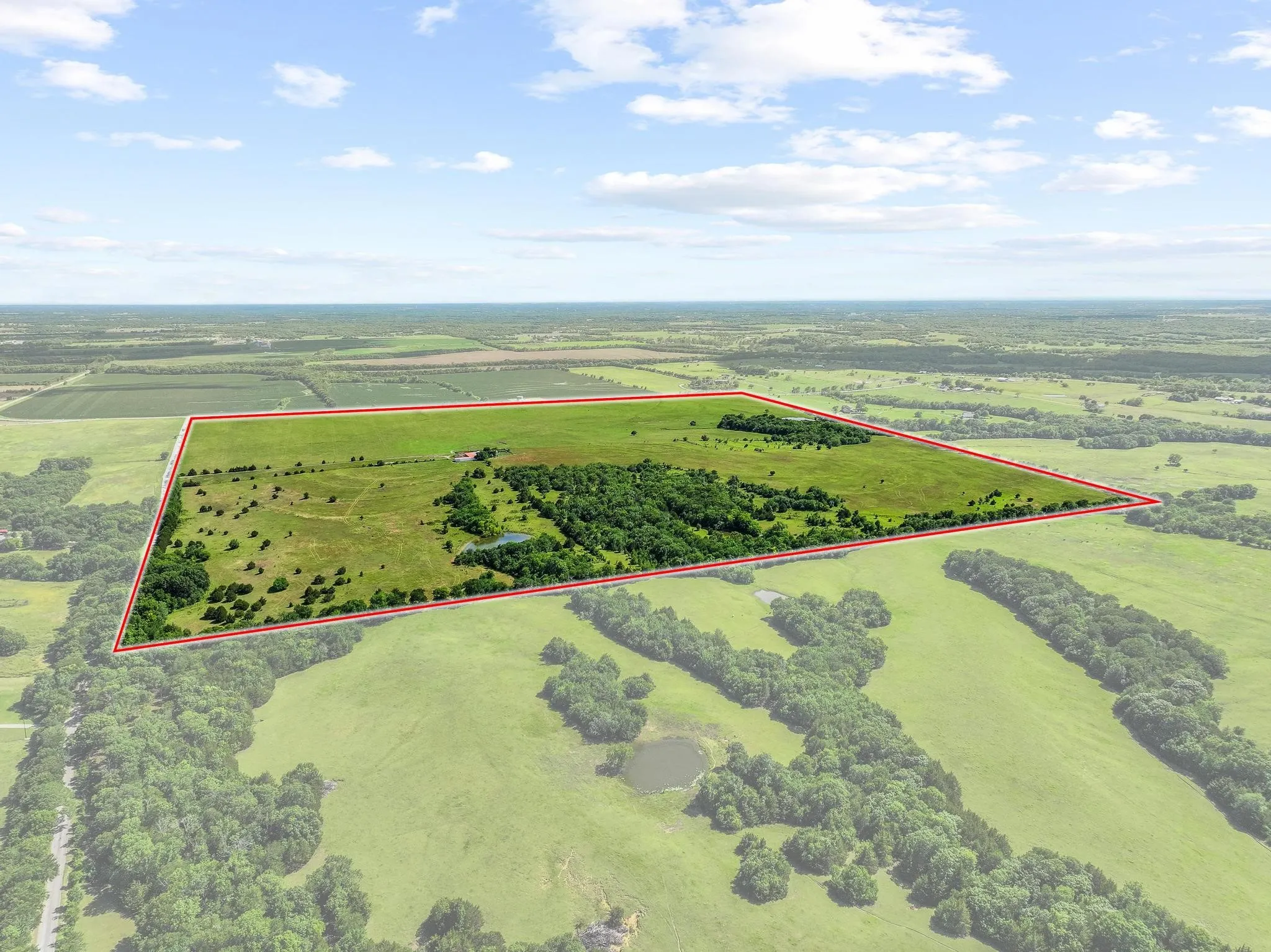 Ranch For Sale in Grayson County , 0000 FM 697, Whitewright, Texas 75491, 0, 0, Garage spaces, 0 Sqft, built in 0, Price $6,800,000, mls#21297532, Real Estate Agent in Whitewright, Homes For Sale in Grayson county, Homes For Sale in Whitewright, Realtor in Whitewright Texas, Real Estate Brokerage Independent Realty Texas, Luminita Cordes Realtor