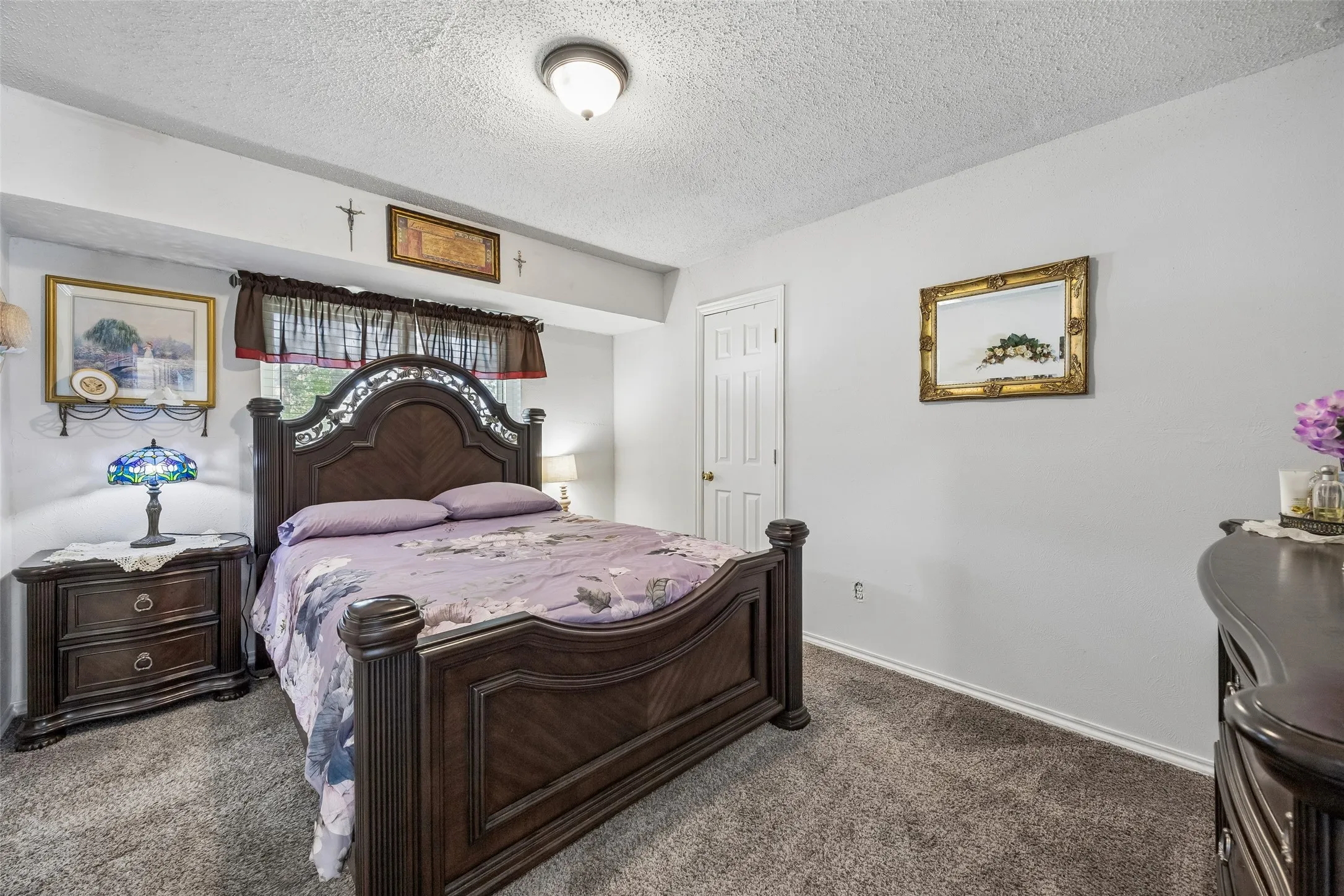 Single Family Residence For Sale in Dallas County , 3101 Forestdale Lane, Balch Springs, Texas 75180, 3 Bedroom, 2 Bathroom, 1 Garage spaces, 900 Sqft, built in 1971, mls#21292908, Real Estate Agent in Balch Springs, Homes For Sale in Dallas county, Homes For Sale in Balch Springs, Realtor in Balch Springs Texas, Real Estate Brokerage Independent Realty Texas, Luminita Cordes Realtor