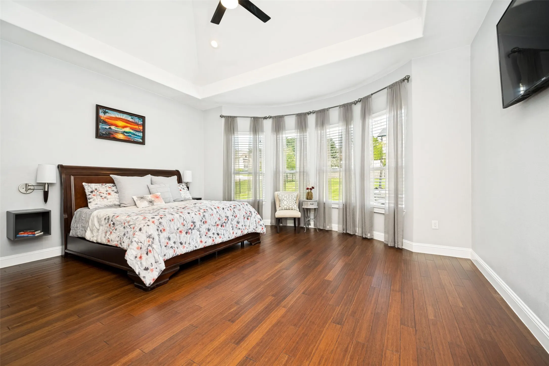 Single Family Residence For Sale in Denton County , 2501 Oak Bluff Drive, Corinth, Texas 76210, 4 Bedroom, 5 Bathroom, 4 Garage spaces, 3,499 Sqft, built in 2017, mls#21297539, Real Estate Agent in Corinth, Homes For Sale in Denton county, Homes For Sale in Corinth, Realtor in Corinth Texas, Real Estate Brokerage Independent Realty Texas, Luminita Cordes Realtor