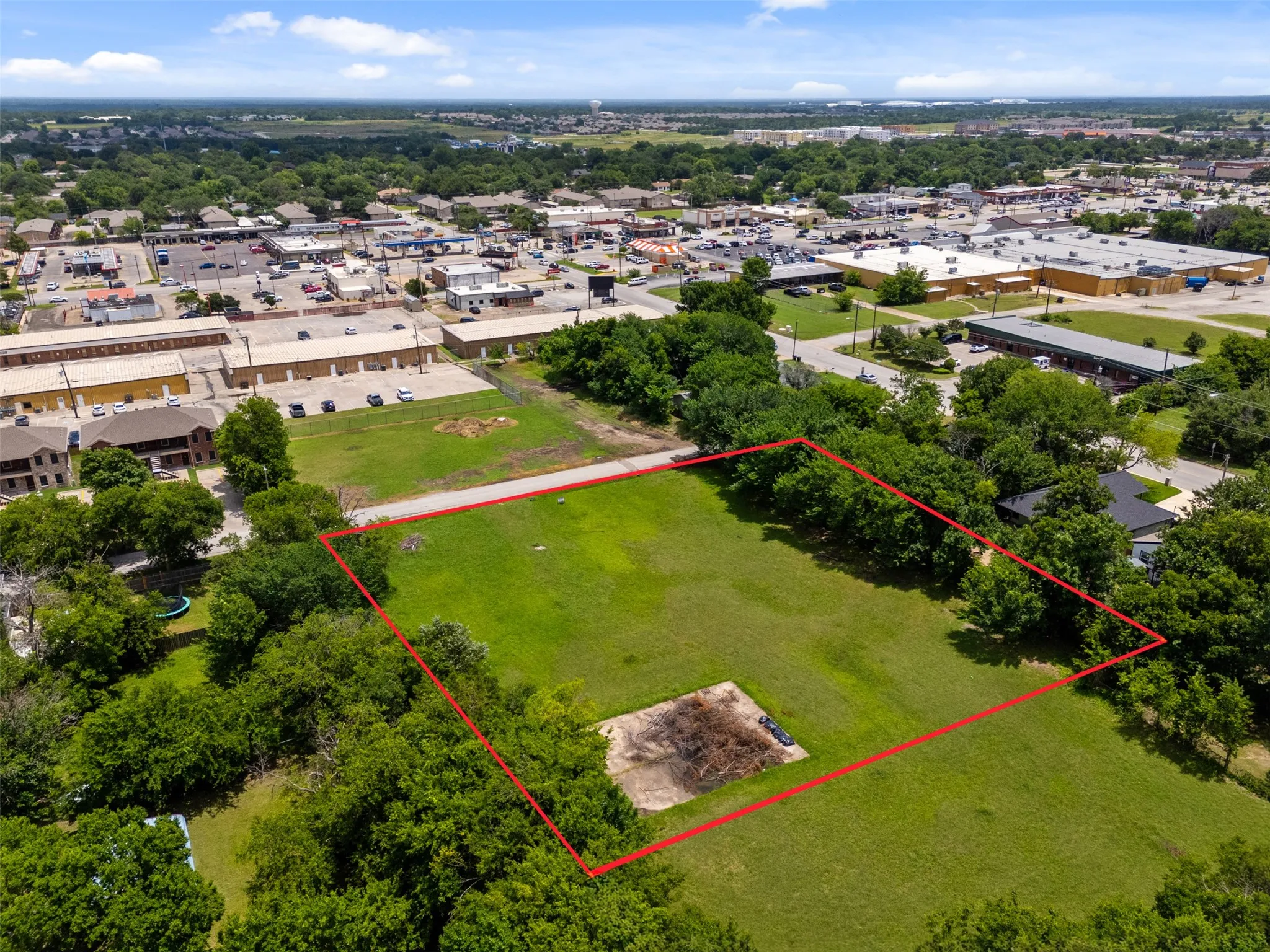 Unimproved Land For Sale in Hunt County , 6208 King Street, Greenville, Texas 75402, 0, 0, Garage spaces, 0 Sqft, built in 0, Price $100,000, mls#21297136, Real Estate Agent in Greenville, Homes For Sale in Hunt county, Homes For Sale in Greenville, Realtor in Greenville Texas, Real Estate Brokerage Independent Realty Texas, Luminita Cordes Realtor