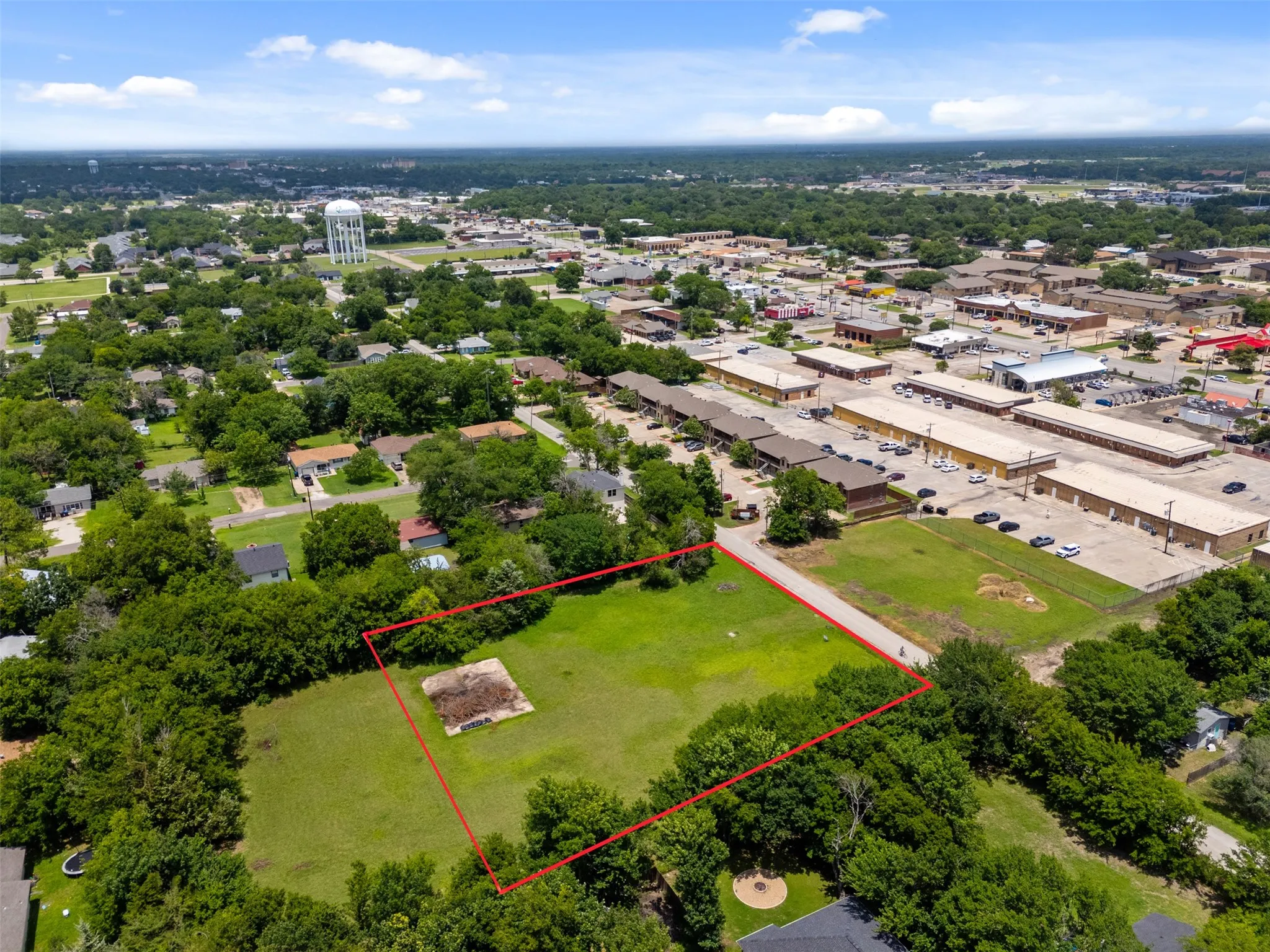 Unimproved Land For Sale in Hunt County , 6208 King Street, Greenville, Texas 75402, 0, 0, Garage spaces, 0 Sqft, built in 0, Price $100,000, mls#21297136, Real Estate Agent in Greenville, Homes For Sale in Hunt county, Homes For Sale in Greenville, Realtor in Greenville Texas, Real Estate Brokerage Independent Realty Texas, Luminita Cordes Realtor