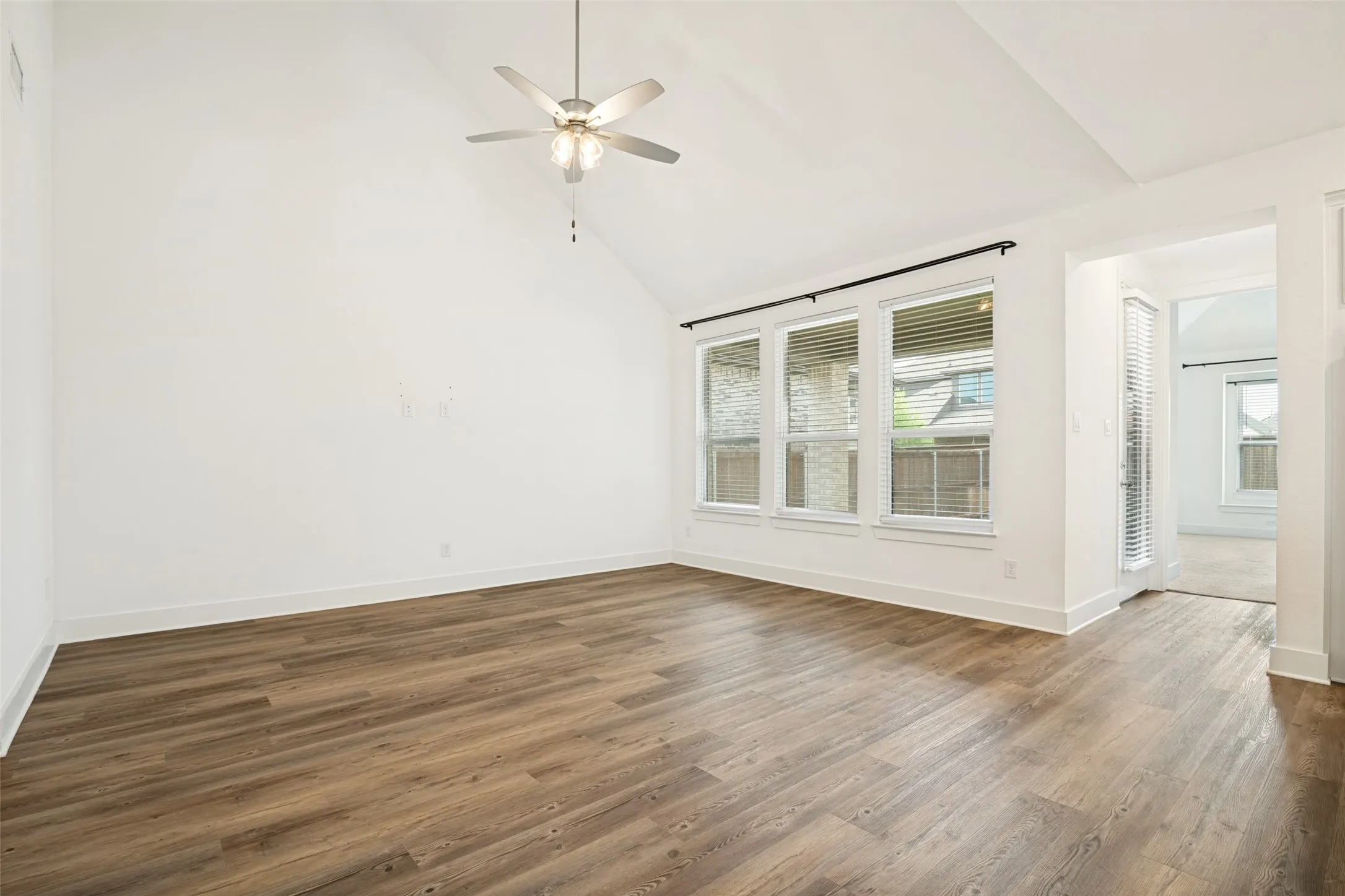 Single Family Residence For Rent in Rockwall County , 4023 Anglers Way, Royse City, Texas 75189, 4 Bedroom, 4 Bathroom, 2 Garage spaces, 2,122 Sqft, built in 2023, Price $3,500, mls#21297337, Real Estate Agent in Royse City, Homes For Rent in Rockwall county, Homes For Rent in Royse City, Realtor in Royse City Texas, Real Estate Brokerage Independent Realty Texas, Luminita Cordes Realtor