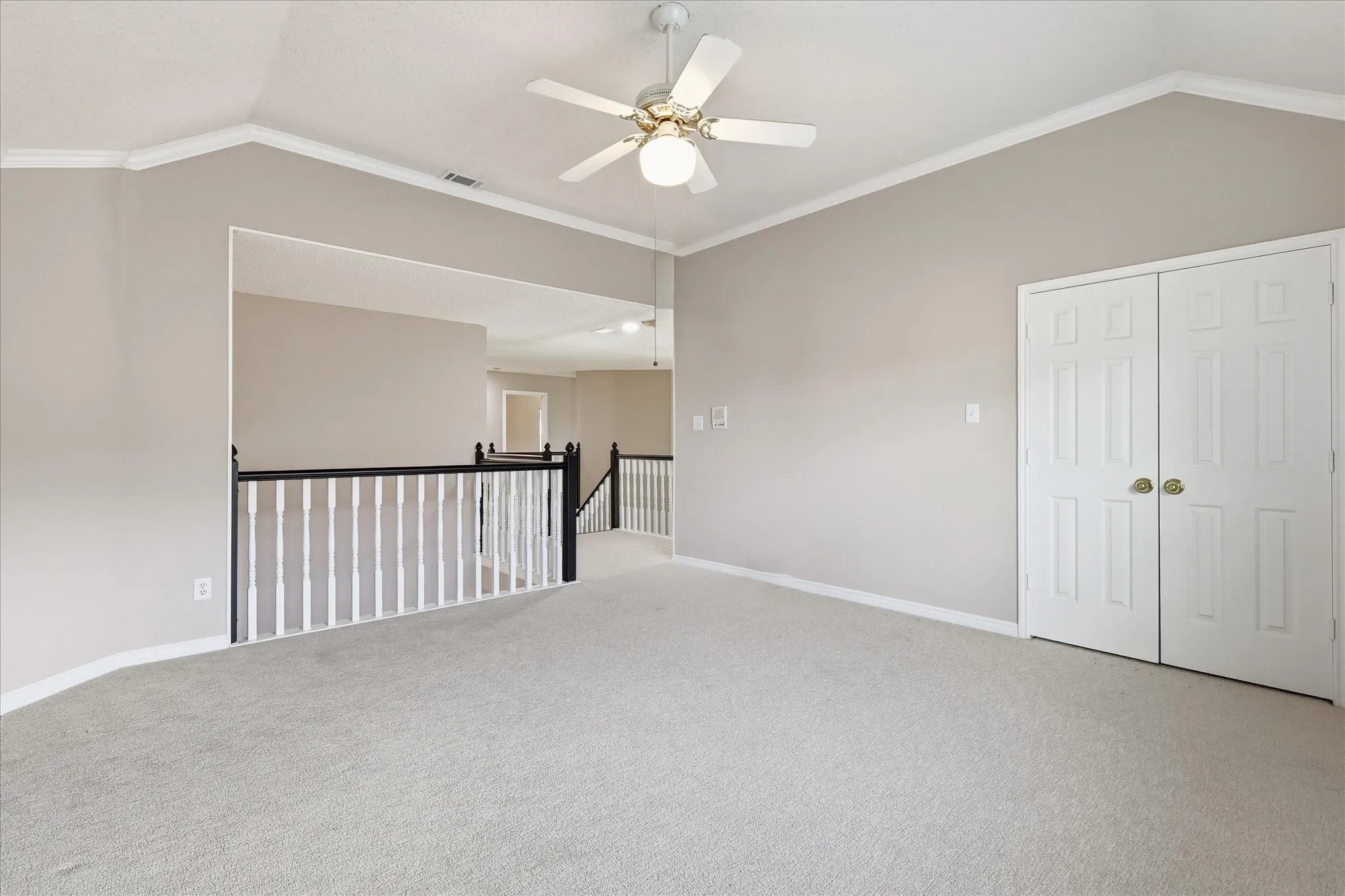 Loft or 2nd Bonus Room Upstair