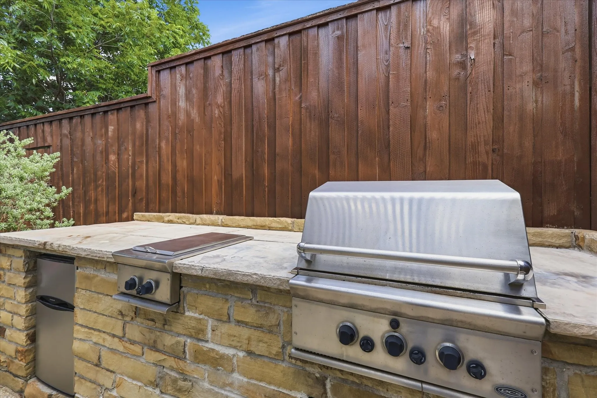 Built-in grill, burner & refrigerator