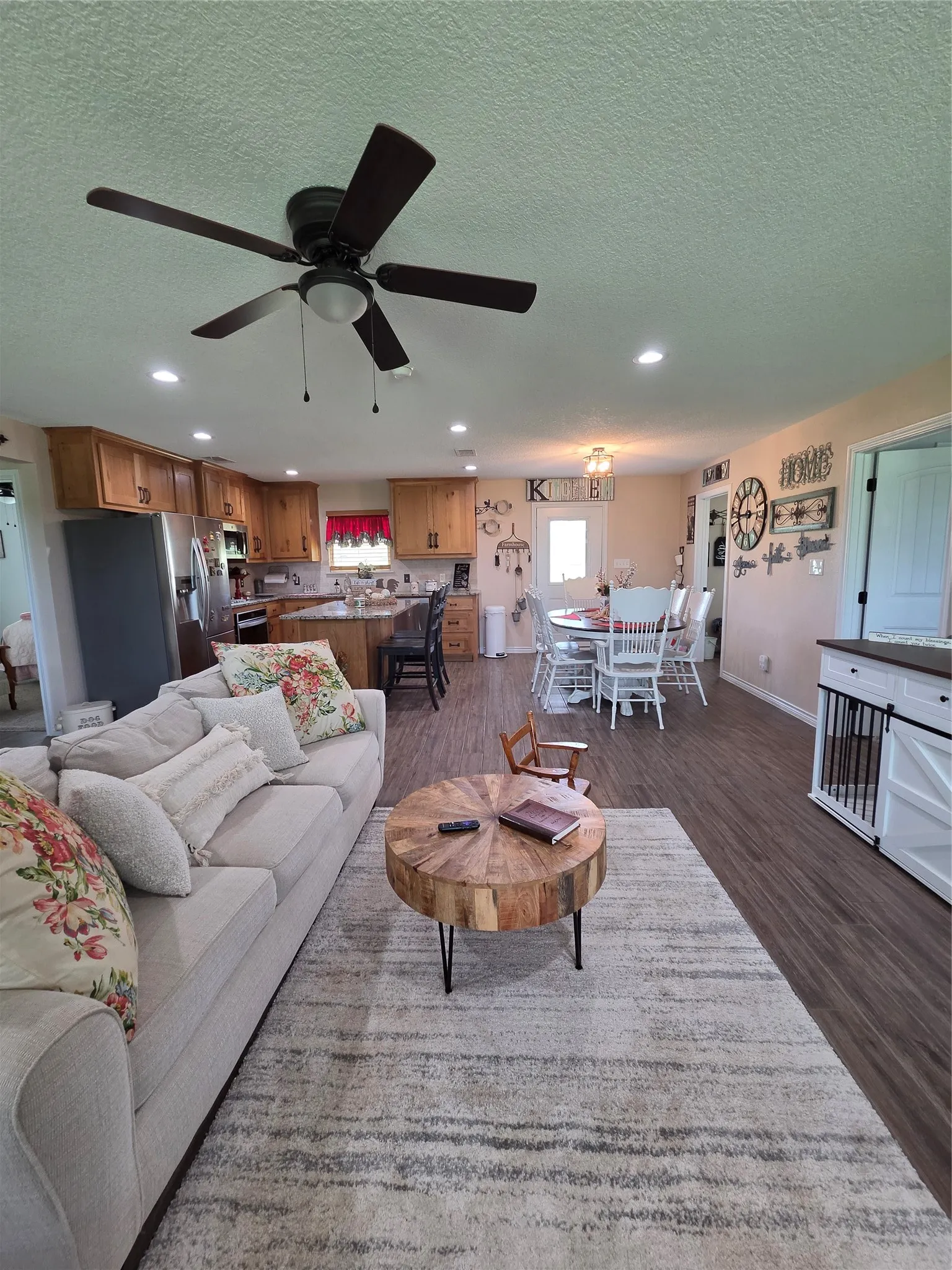 Open Concept from the front door