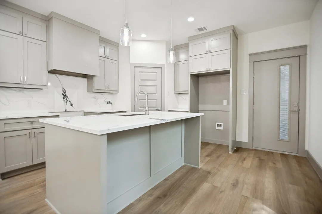 Single Family Residence For Sale in Dallas County , 2420 Starks Avenue, Dallas, Texas 75215, 3 Bedroom, 2 Bathroom, 1 Garage spaces, 1,641 Sqft, built in 2025, Price $308,000, mls#21297442, Real Estate Agent in Dallas, Homes For Sale in Dallas county, Homes For Sale in Dallas, Realtor in Dallas Texas, Real Estate Brokerage Independent Realty Texas, Luminita Cordes Realtor