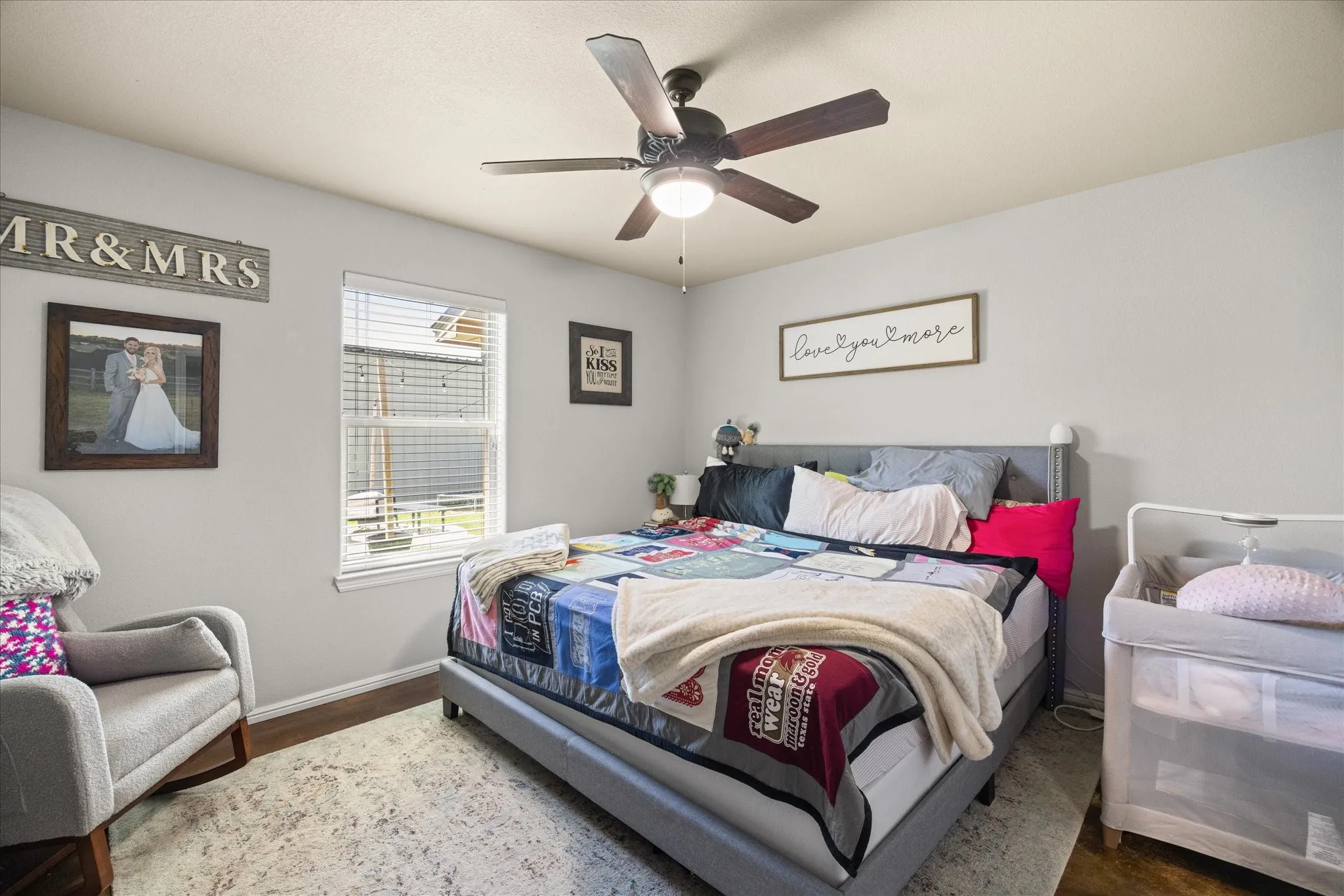 Townhouse For Sale in Hood County , 403 W 5th Street, Tolar, Texas 76476, 6 Bedrooms, 4 Bathrooms, 2 Garage spaces, 3,117 Sqft, built in 2018, Price $549,000, mls#21293959, Real Estate Agent in Tolar, Homes For Sale in Hood county, Homes For Sale in Tolar, Realtor in Tolar Texas, Real Estate Brokerage Independent Realty Texas, Luminita Cordes Realtor