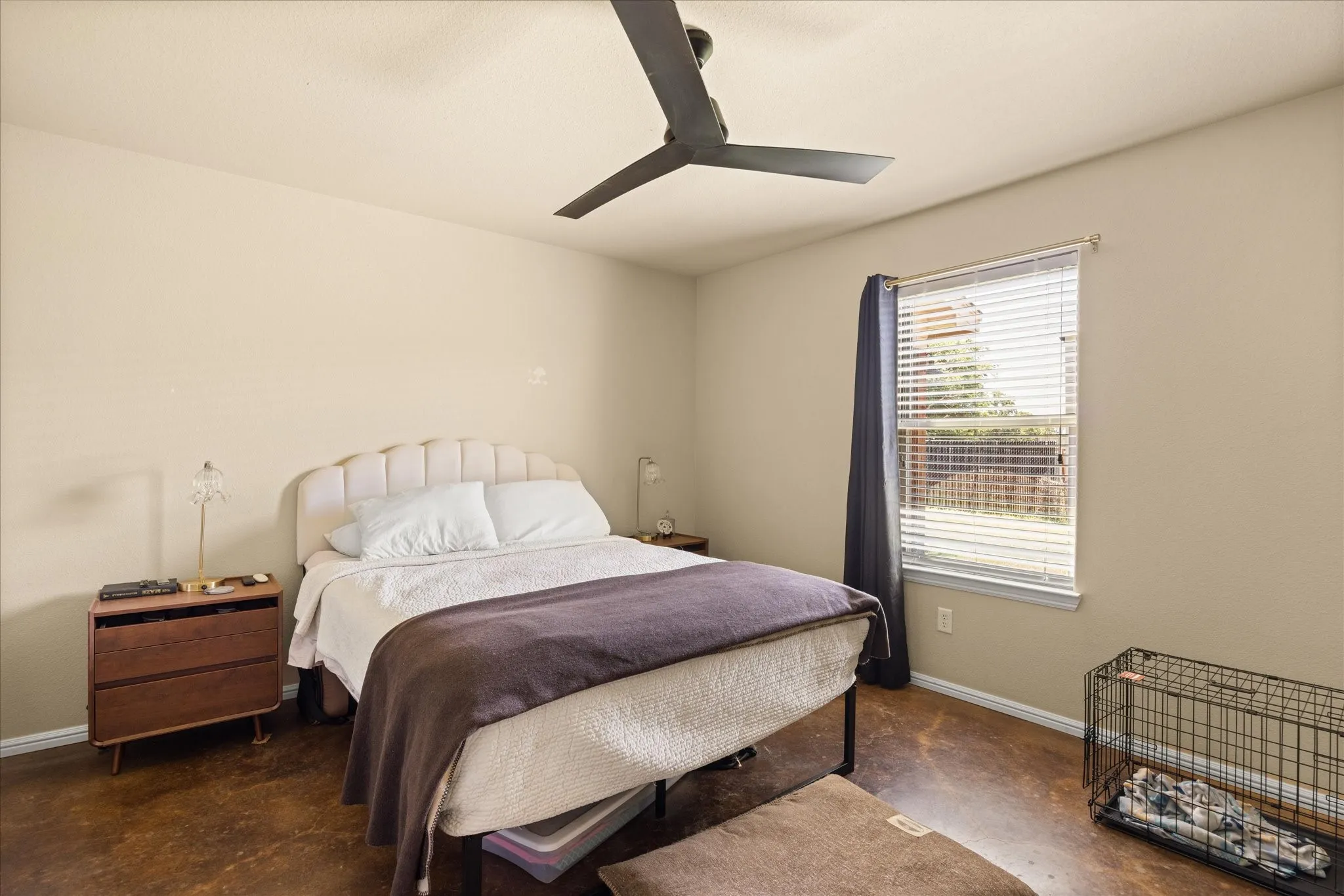Townhouse For Sale in Hood County , 403 W 5th Street, Tolar, Texas 76476, 6 Bedrooms, 4 Bathrooms, 2 Garage spaces, 3,117 Sqft, built in 2018, Price $549,000, mls#21293959, Real Estate Agent in Tolar, Homes For Sale in Hood county, Homes For Sale in Tolar, Realtor in Tolar Texas, Real Estate Brokerage Independent Realty Texas, Luminita Cordes Realtor