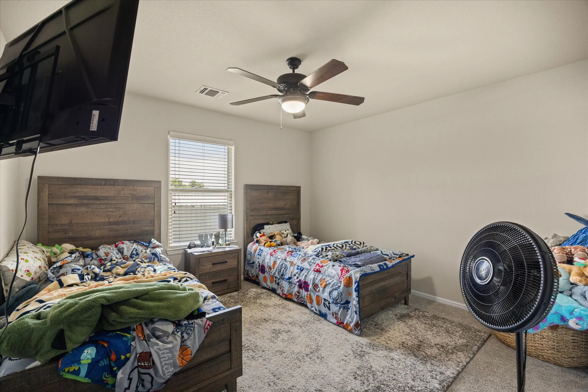 Townhouse For Sale in Hood County , 403 W 5th Street, Tolar, Texas 76476, 6 Bedrooms, 4 Bathrooms, 2 Garage spaces, 3,117 Sqft, built in 2018, Price $549,000, mls#21293959, Real Estate Agent in Tolar, Homes For Sale in Hood county, Homes For Sale in Tolar, Realtor in Tolar Texas, Real Estate Brokerage Independent Realty Texas, Luminita Cordes Realtor