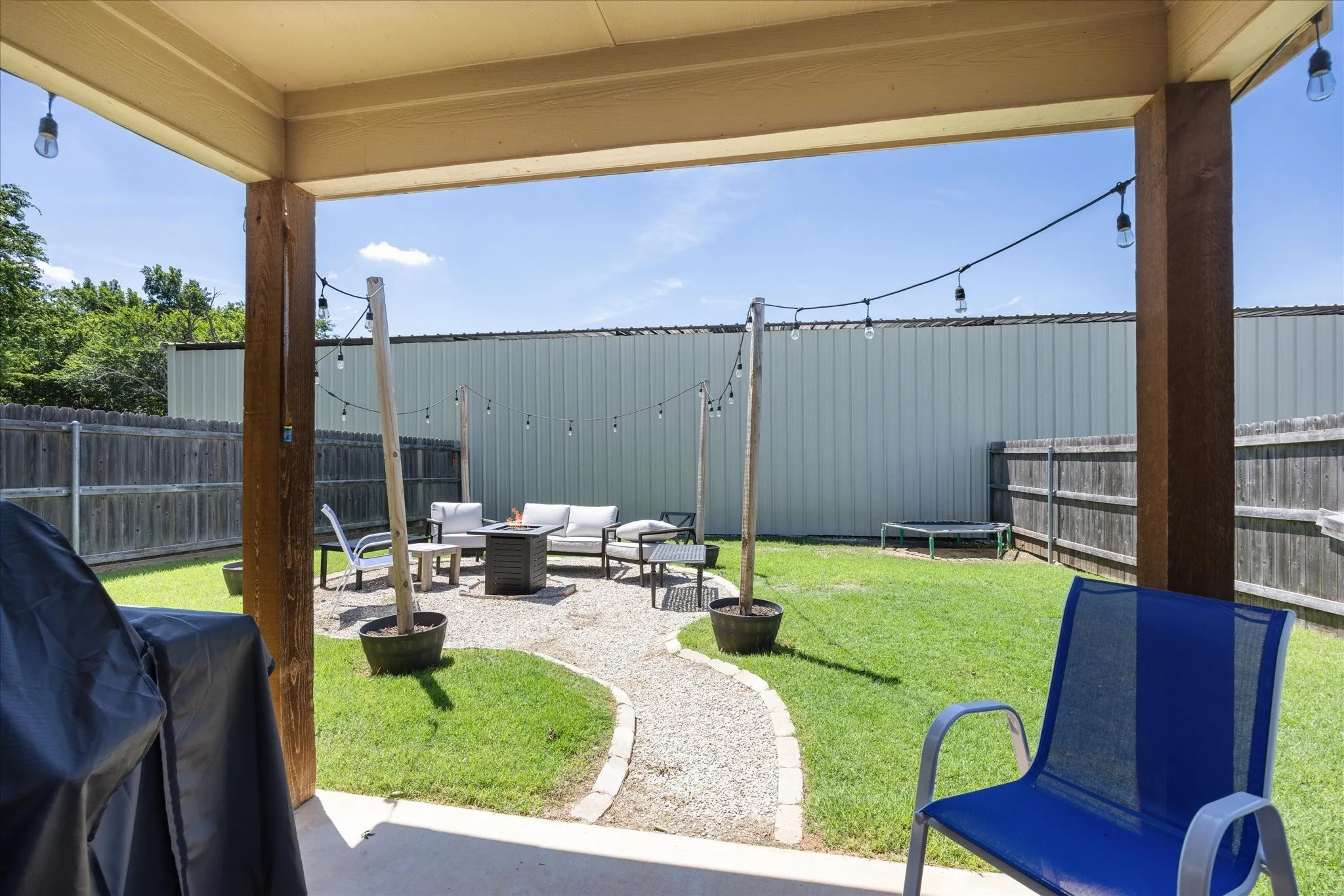 Townhouse For Sale in Hood County , 403 W 5th Street, Tolar, Texas 76476, 6 Bedrooms, 4 Bathrooms, 2 Garage spaces, 3,117 Sqft, built in 2018, Price $549,000, mls#21293959, Real Estate Agent in Tolar, Homes For Sale in Hood county, Homes For Sale in Tolar, Realtor in Tolar Texas, Real Estate Brokerage Independent Realty Texas, Luminita Cordes Realtor