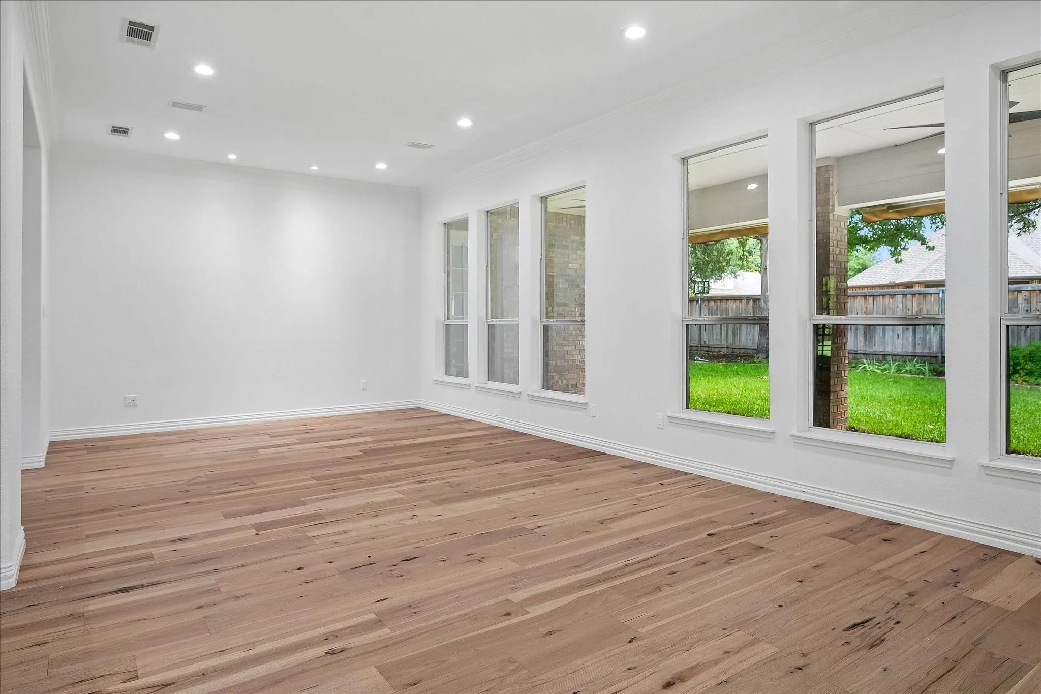Empty room