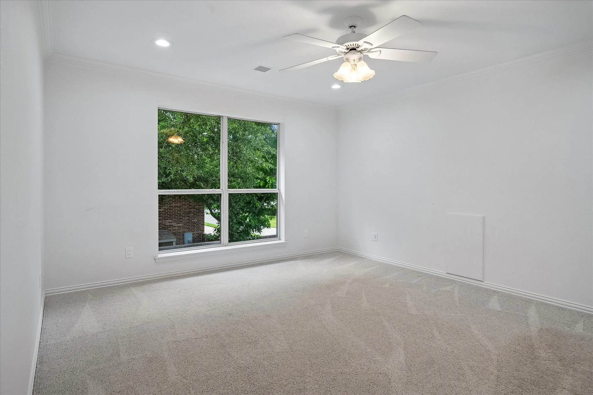Empty room
