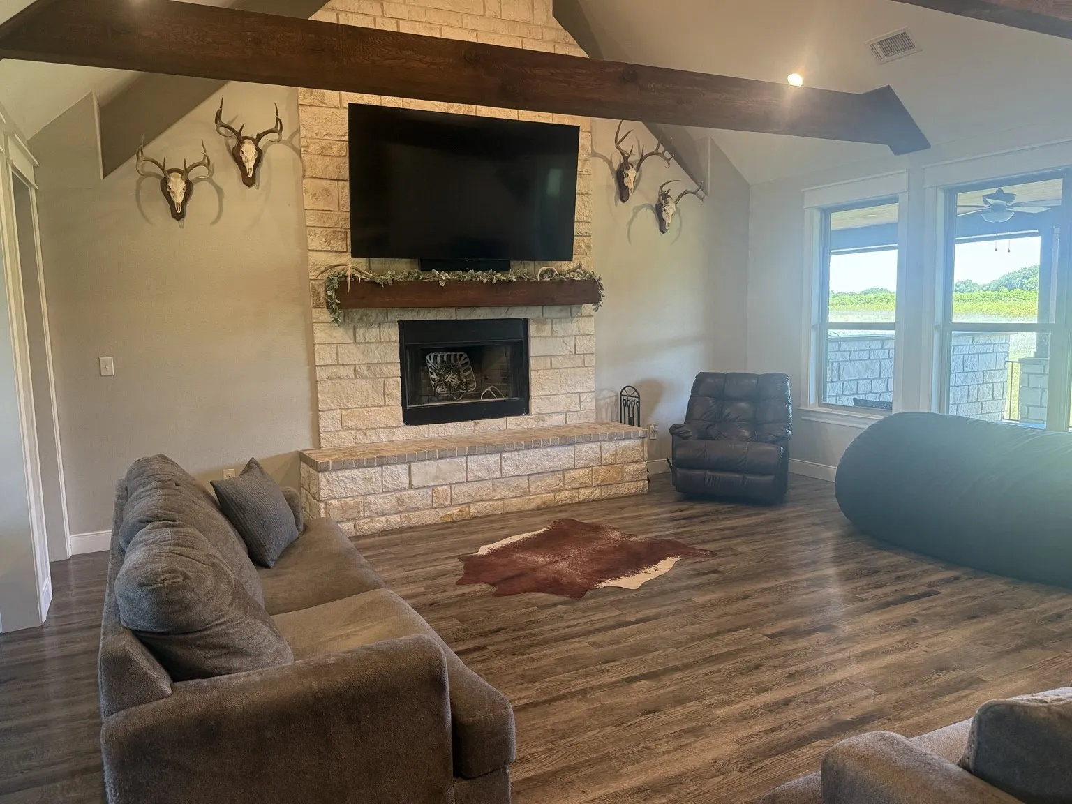 Single Family Residence For Sale in Callahan County , 2012 County Road 246, Baird, Texas 79504, 4 Bedroom, 2 Bathroom, 3 Garage spaces, 2,672 Sqft, built in 2019, Price $1,295,000, mls#21297267, Real Estate Agent in Baird, Homes For Sale in Callahan county, Homes For Sale in Baird, Realtor in Baird Texas, Real Estate Brokerage Independent Realty Texas, Luminita Cordes Realtor