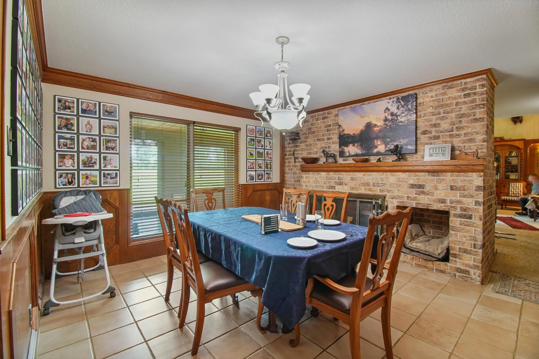 Farm For Sale in Rusk County , 11074 W 64 Highway, Overton, Texas 75684, 5 Bedroom, 6 Bathroom, 4 Garage spaces, 5,500 Sqft, built in 1974, Price $2,119,000, mls#21296853, Real Estate Agent in Overton, Homes For Sale in Rusk county, Homes For Sale in Overton, Realtor in Overton Texas, Real Estate Brokerage Independent Realty Texas, Luminita Cordes Realtor
