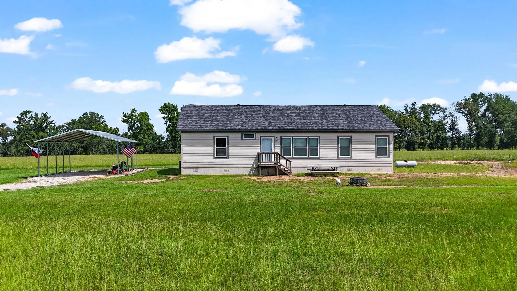 Farm For Sale in Rusk County , 11074 W 64 Highway, Overton, Texas 75684, 5 Bedroom, 6 Bathroom, 4 Garage spaces, 5,500 Sqft, built in 1974, Price $2,119,000, mls#21296853, Real Estate Agent in Overton, Homes For Sale in Rusk county, Homes For Sale in Overton, Realtor in Overton Texas, Real Estate Brokerage Independent Realty Texas, Luminita Cordes Realtor