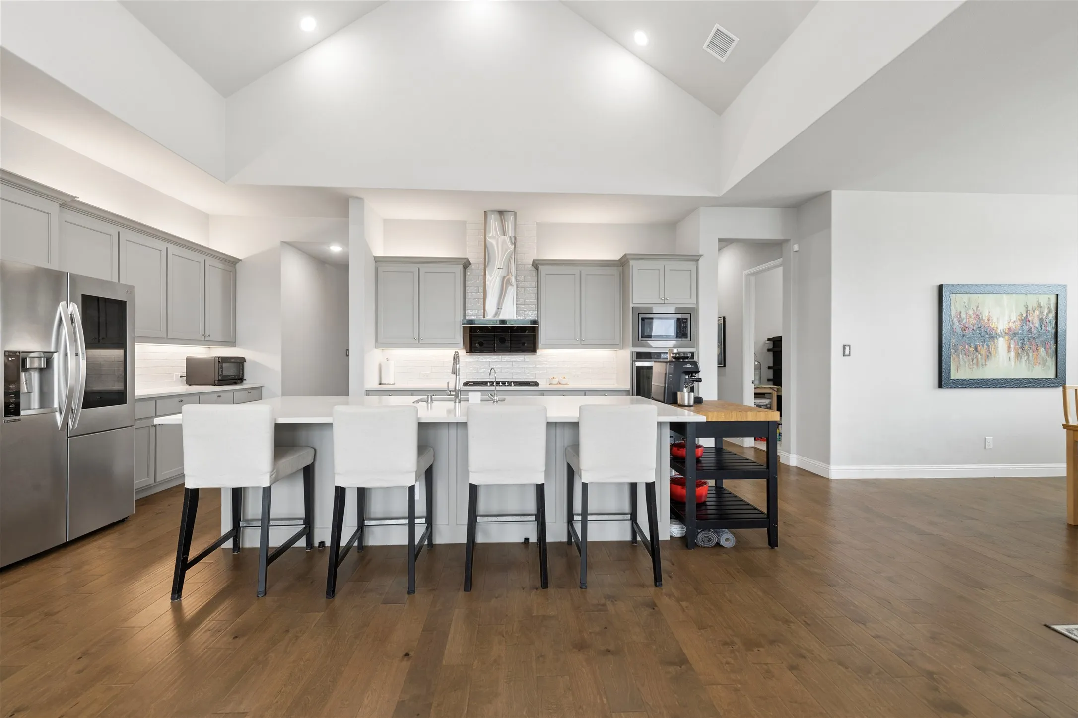 Single Family Residence For Sale in Collin County , 9562 Hickory Hill Road, Frisco, Texas 75035, 5 Bedroom, 4 Bathroom, 3 Garage spaces, 4,096 Sqft, built in 2021, mls#21297341, Real Estate Agent in Frisco, Homes For Sale in Collin county, Homes For Sale in Frisco, Realtor in Frisco Texas, Real Estate Brokerage Independent Realty Texas, Luminita Cordes Realtor