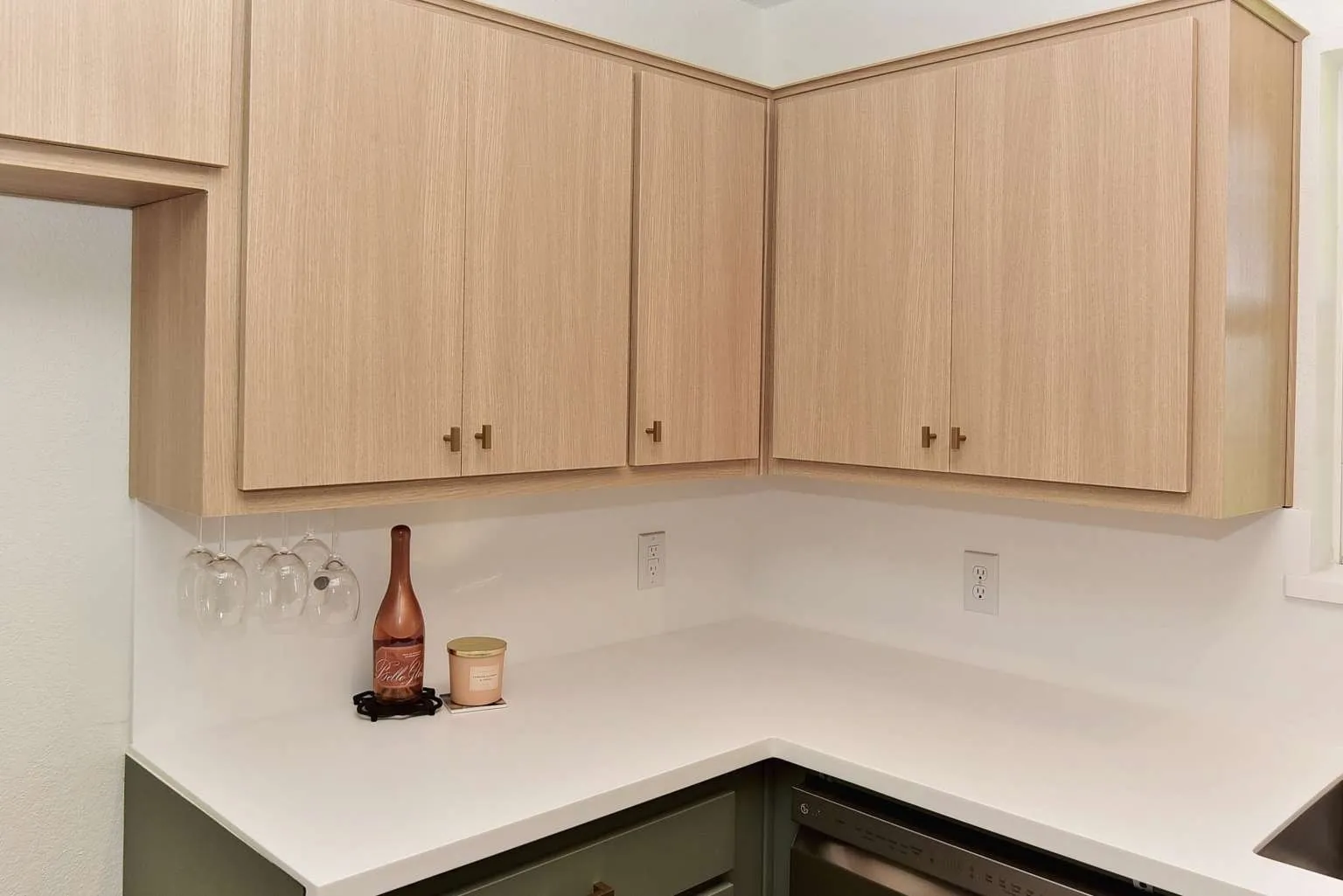 Single Family Residence For Sale in Denton County , 2720 Stephen Drive, Denton, Texas 76207, 3 Bedroom, 2 Bathroom, 2 Garage spaces, 1,365 Sqft, built in 1998, mls#21297714, Real Estate Agent in Denton, Homes For Sale in Denton county, Homes For Sale in Denton, Realtor in Denton Texas, Real Estate Brokerage Independent Realty Texas, Luminita Cordes Realtor
