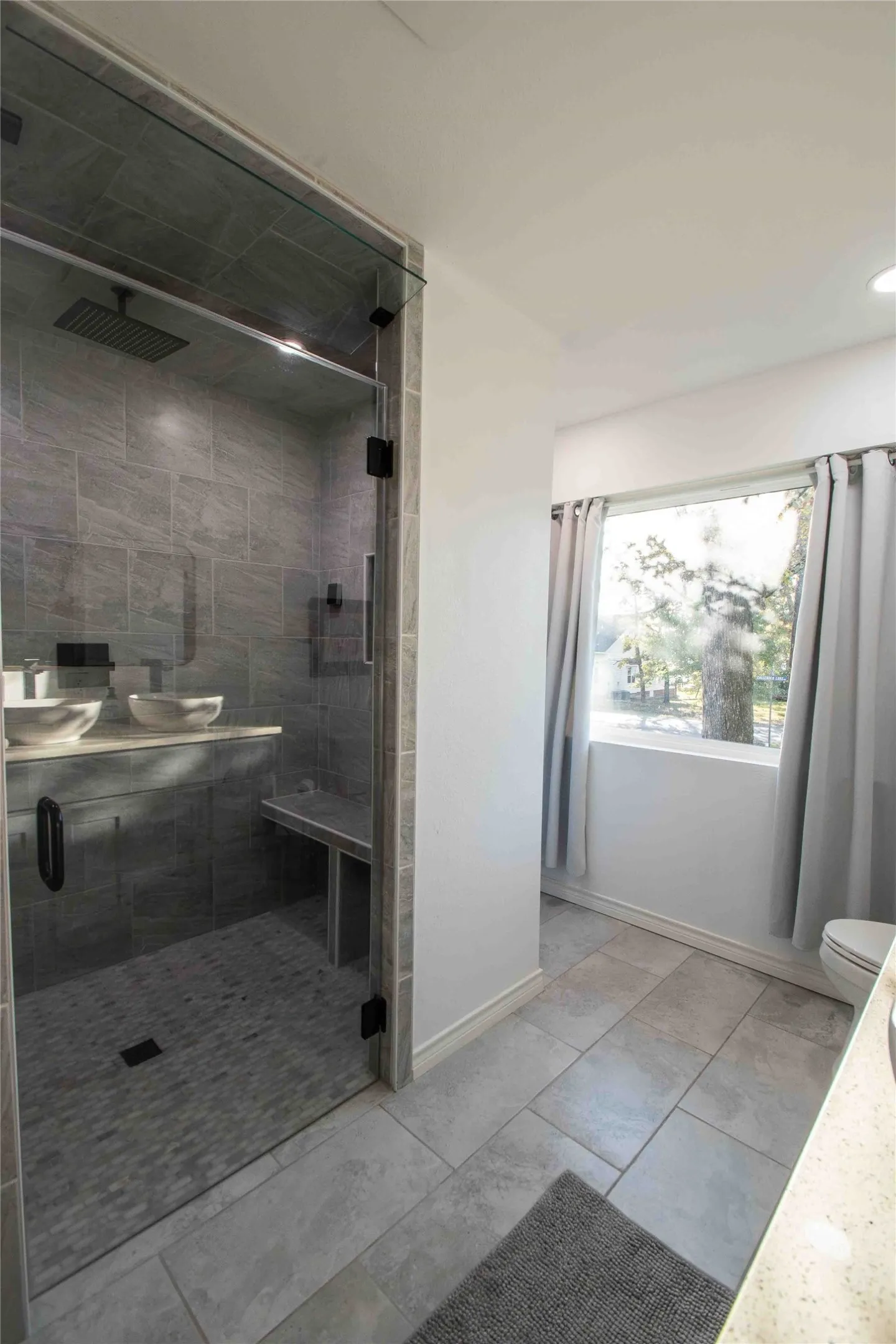 large 7x7 master shower
